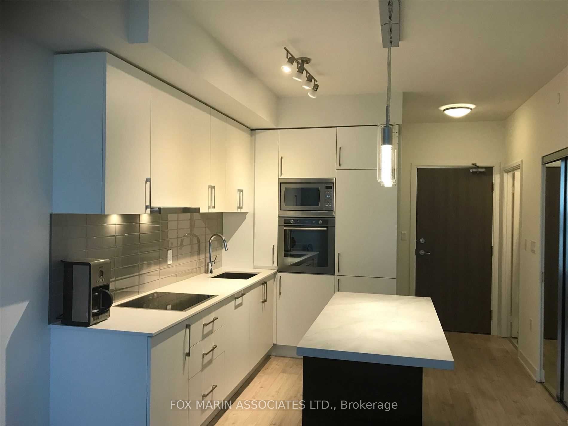 576 Front Street W 1221E, Toronto, ON M5V 0P8 photo 4