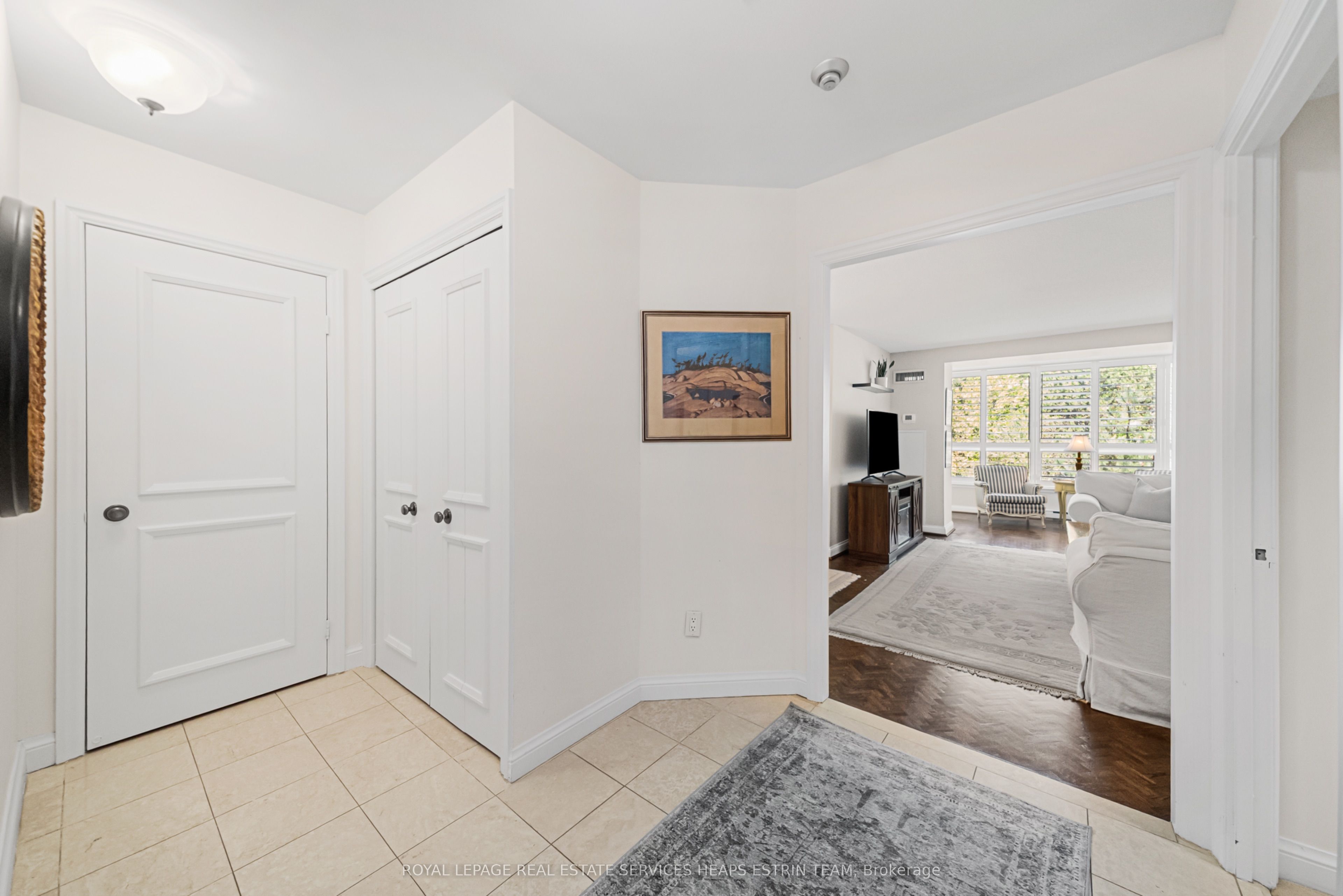 3800 Yonge Street 503, Toronto, ON M4N 3P7 photo 4