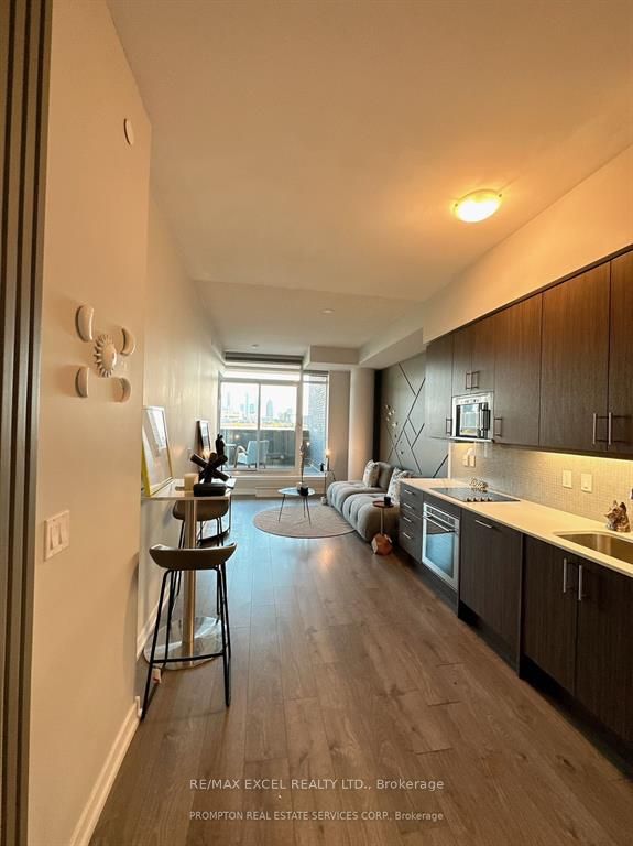297 College Street 503, Toronto, ON M5T 0C2 photo 2