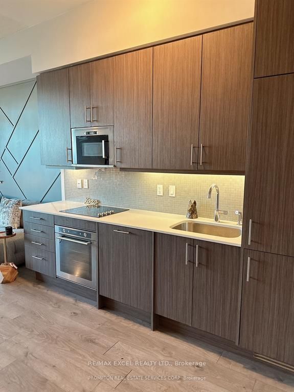 297 College Street 503, Toronto, ON M5T 0C2 photo 3