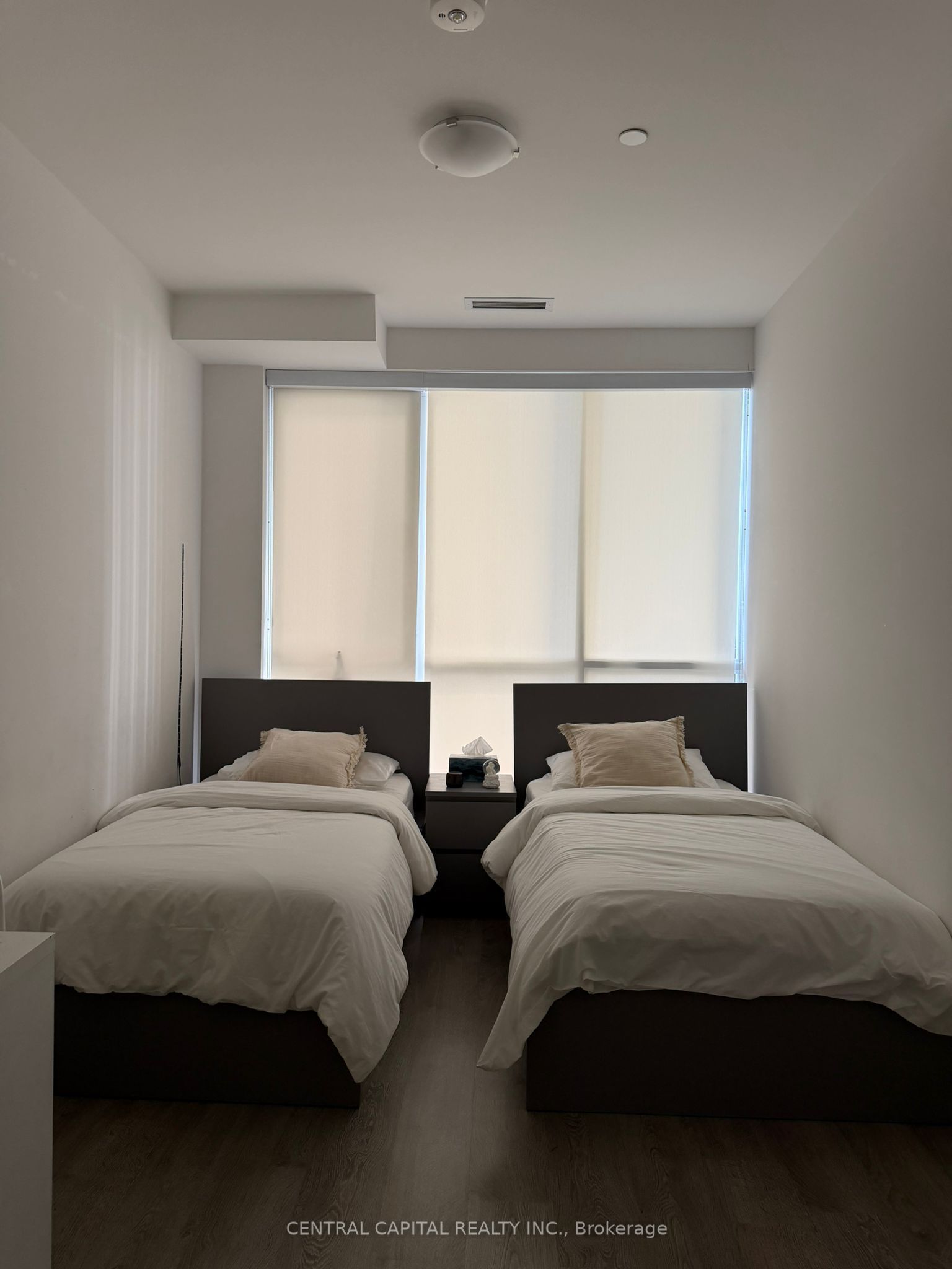 11 Lillian Street 206, Toronto, ON M4S 2H7 photo 4