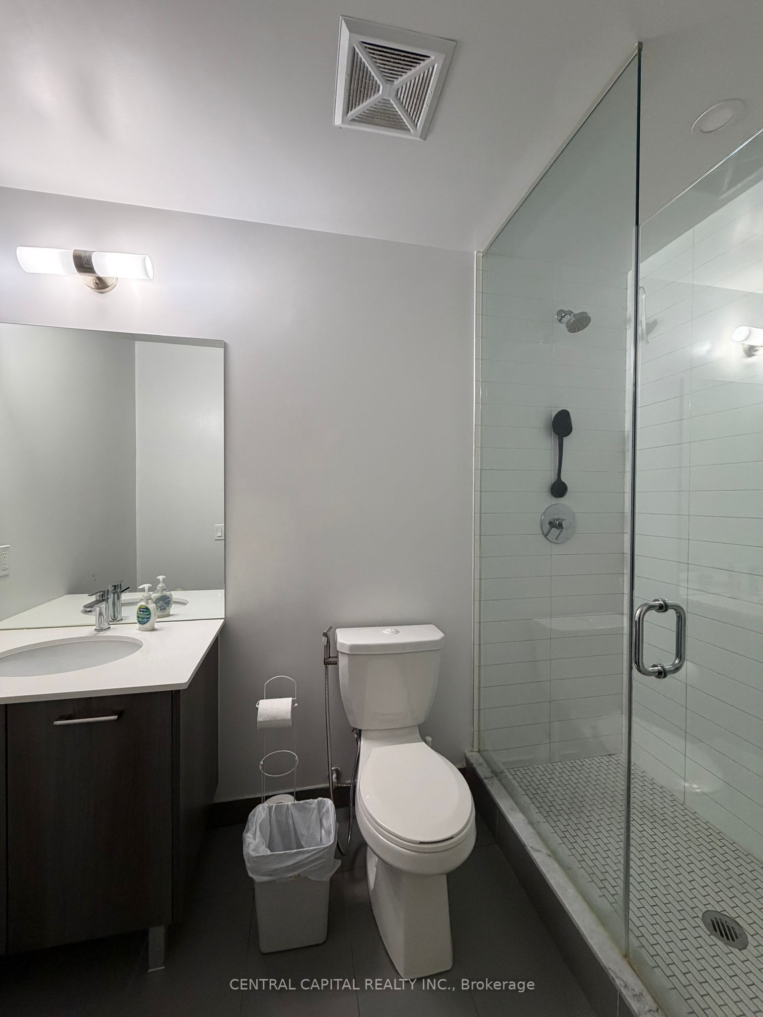 11 Lillian Street 206, Toronto, ON M4S 2H7 photo 5
