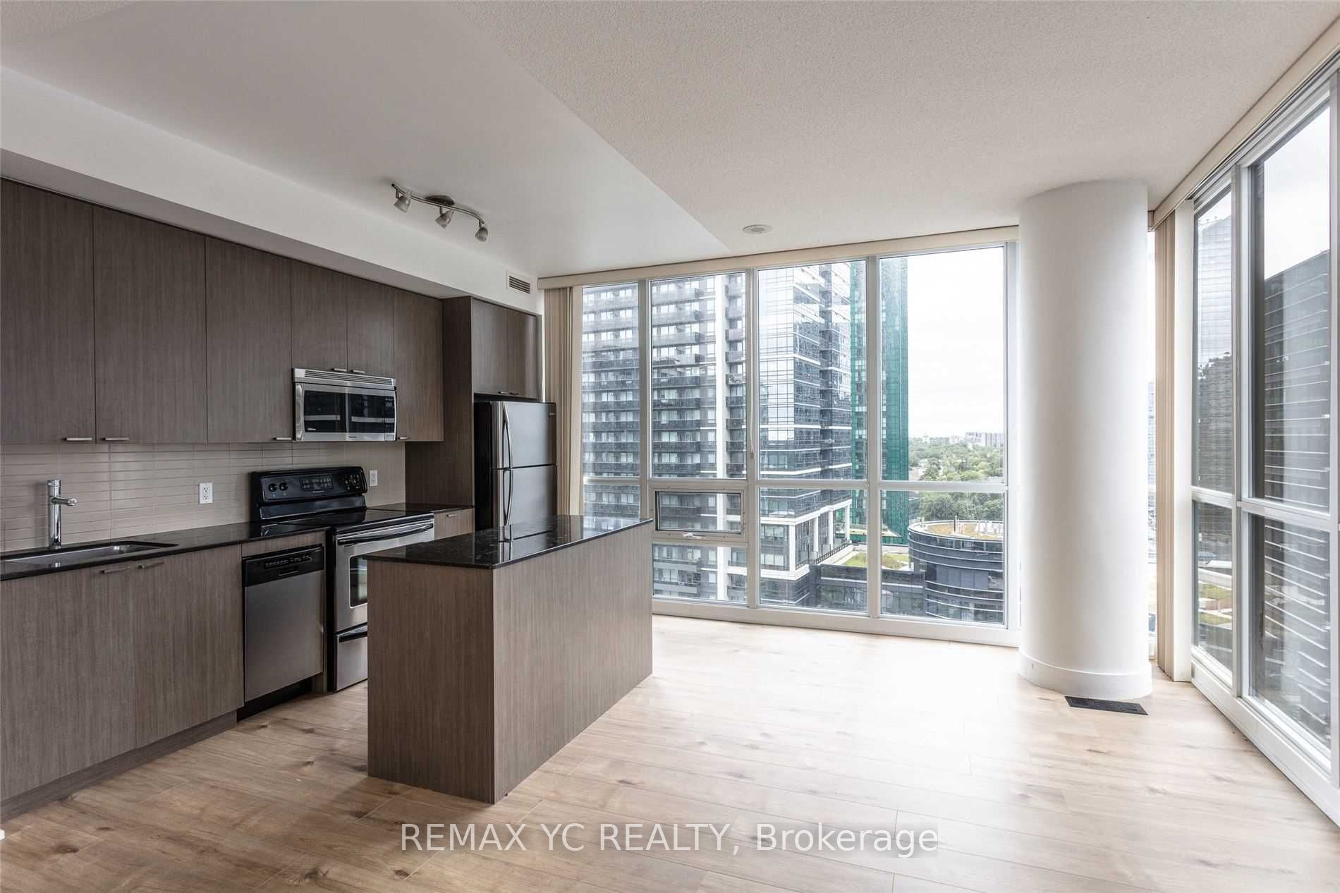 23 SHEPPARD Avenue E 1803, Toronto, ON M2N 0C8 photo 2