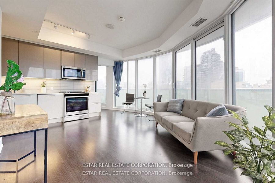 403 Church Street 1905, Toronto, ON M4Y 2C2 photo 5