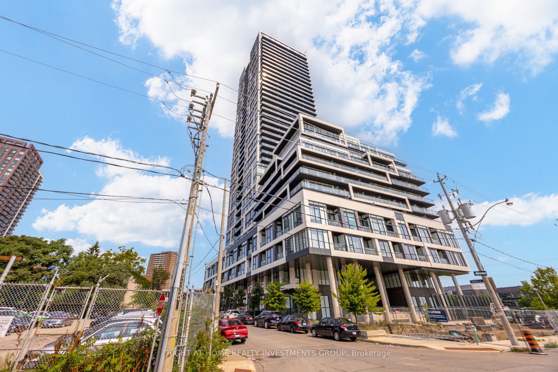 5 Defries Street 3408, Toronto, ON M5A 0W7 photo 4