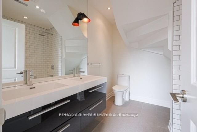 50 Foxley Street Unit #2, Toronto, ON M6J 1R1 photo 4