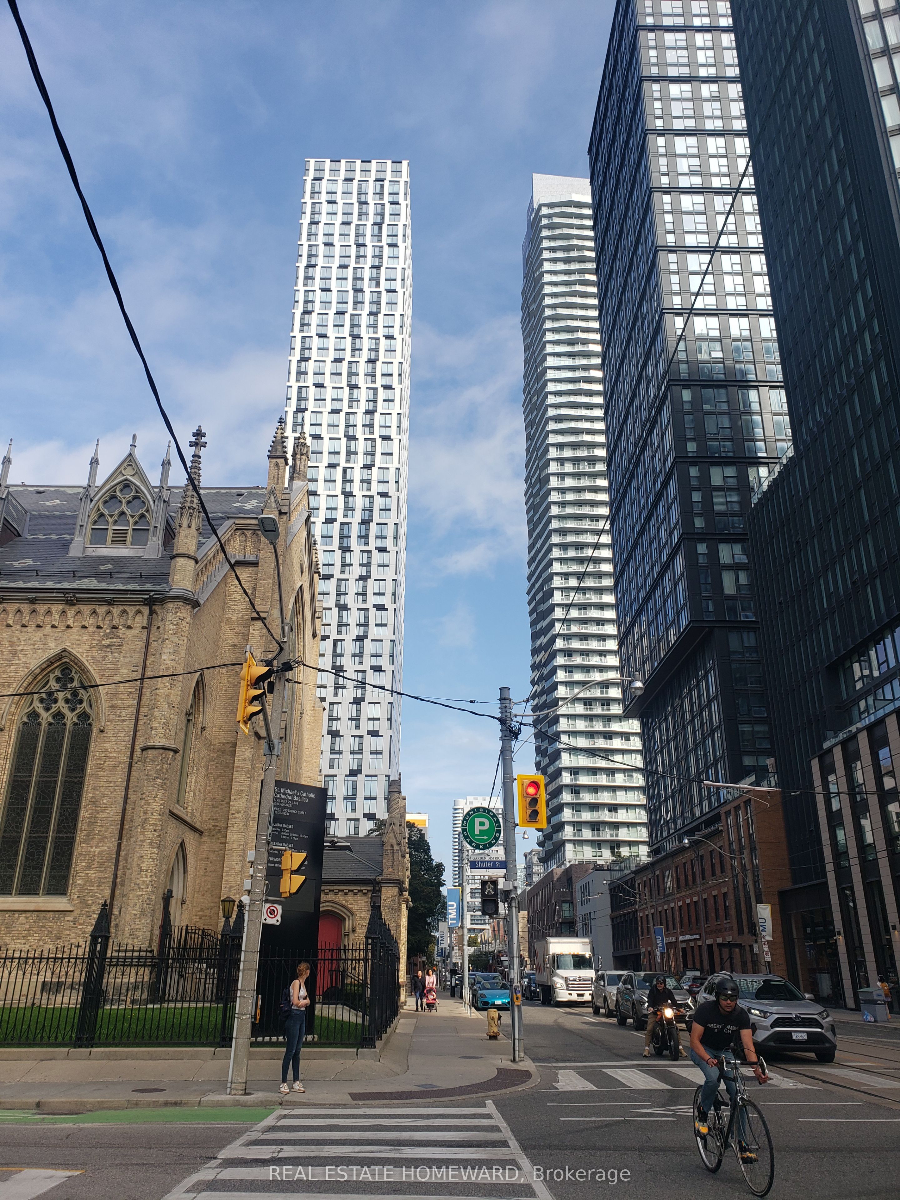 252 Church Street 4905, Toronto, ON M5B 0E6 photo 2
