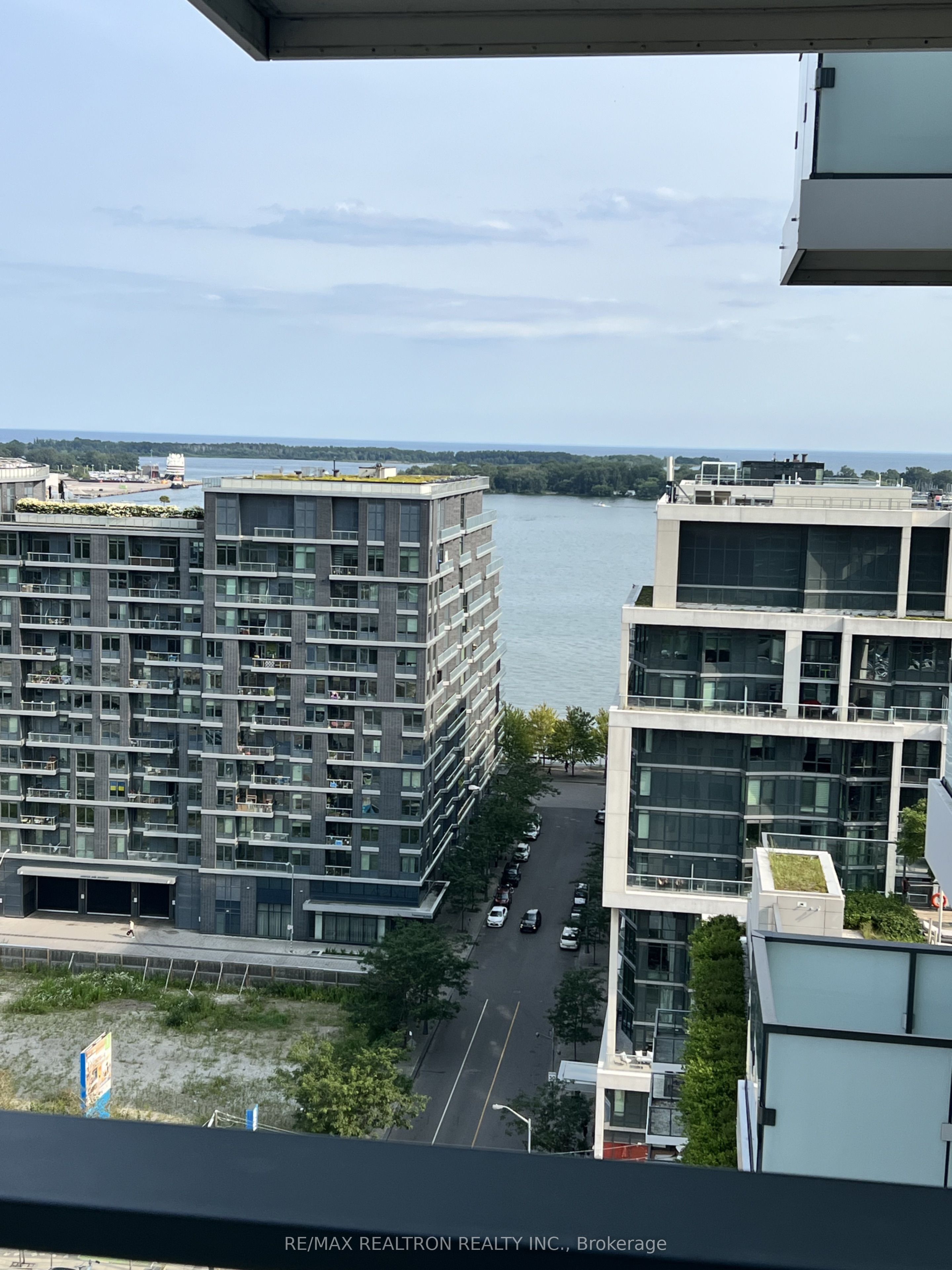 16 Bonnycastle Street 1506, Toronto, ON M5A 0C9