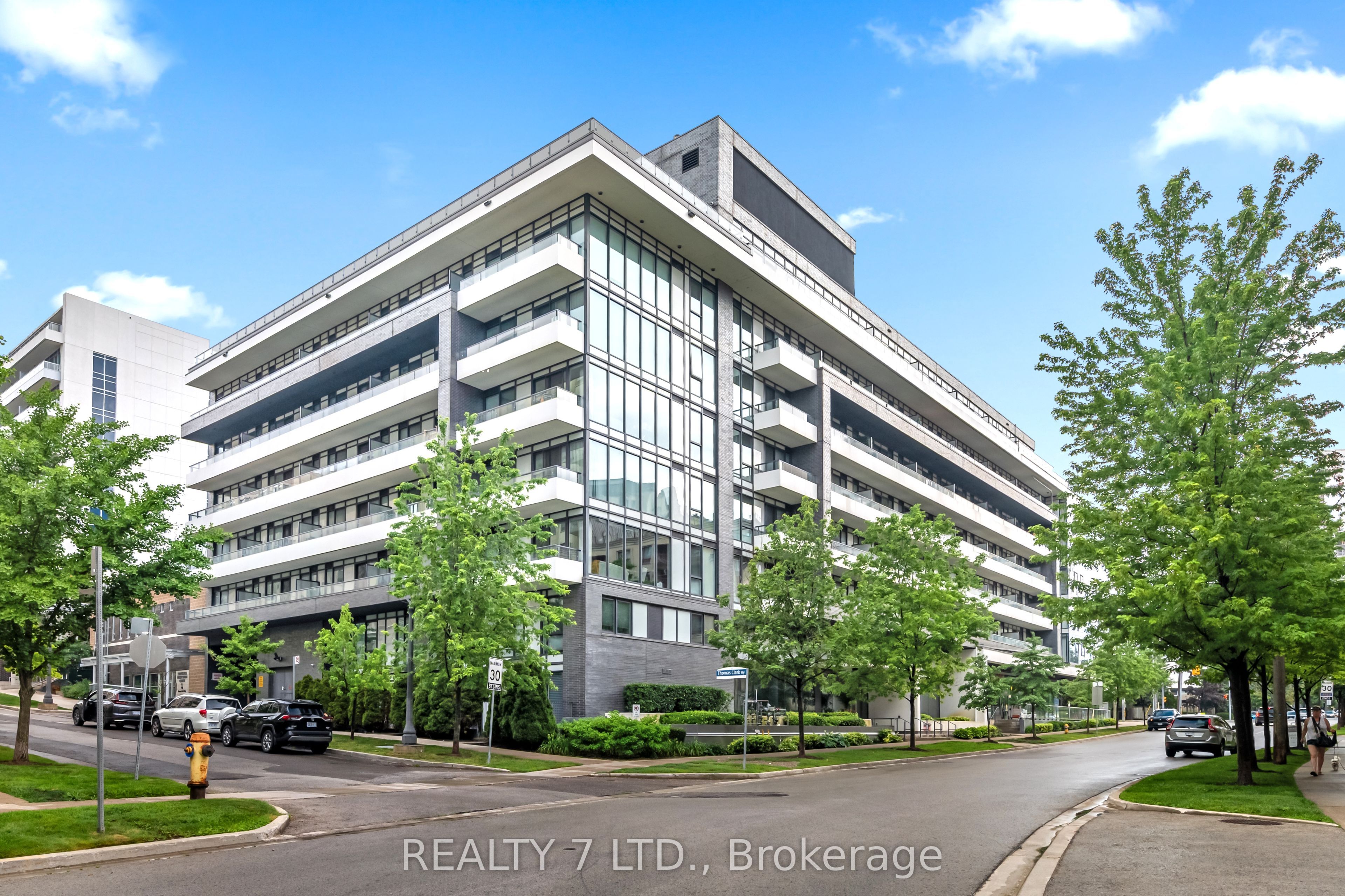 18 Rean Drive 624, Toronto, ON M2K 0C7 photo 2