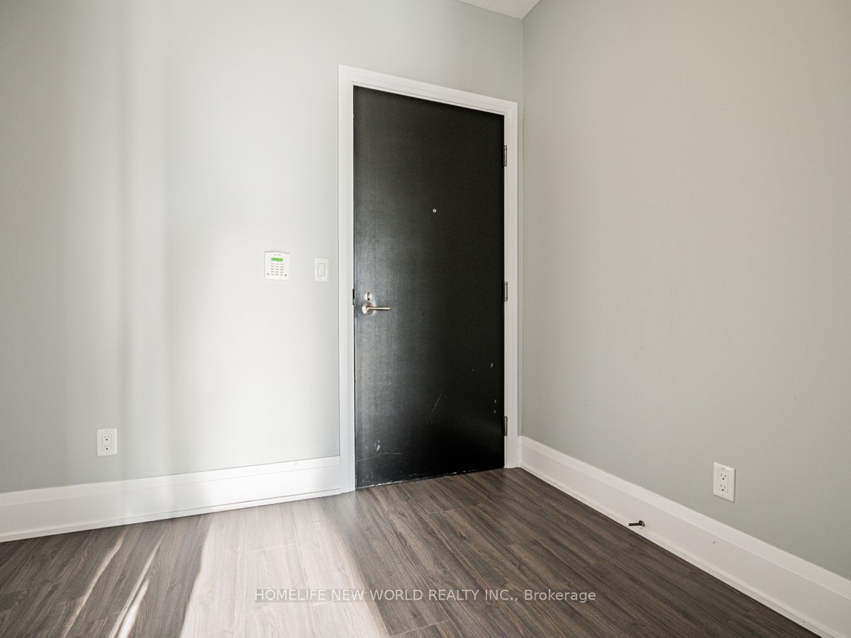 101 Erskine Avenue 2512, Toronto, ON M4P 0C5 photo 4