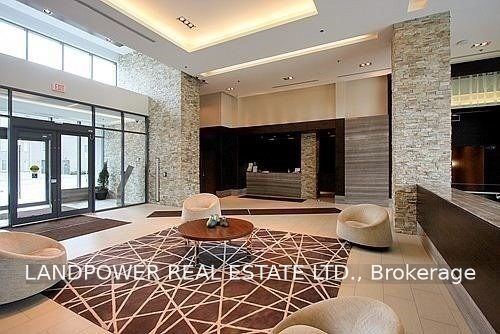 35 Brian Peck Crescent 1004, Toronto, ON M4G 0A5 photo 2
