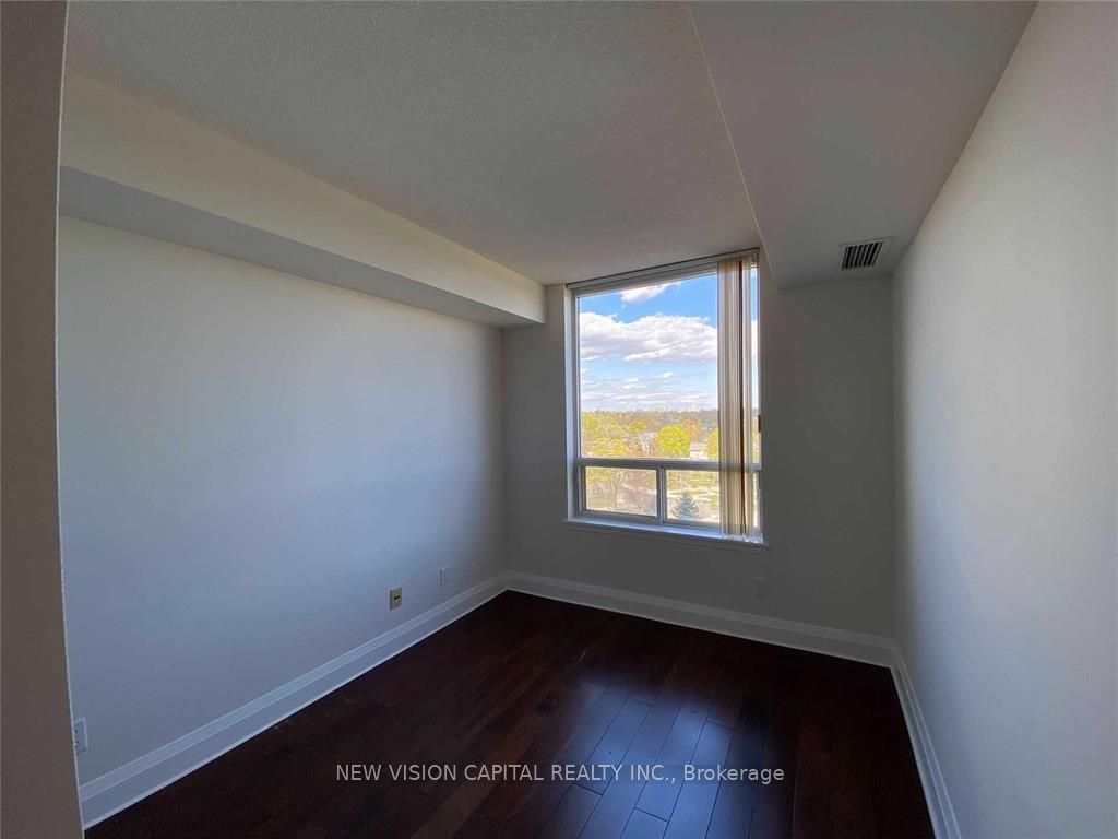 18 Hillcrest Avenue 803, Toronto, ON M2N 6T5 photo 5