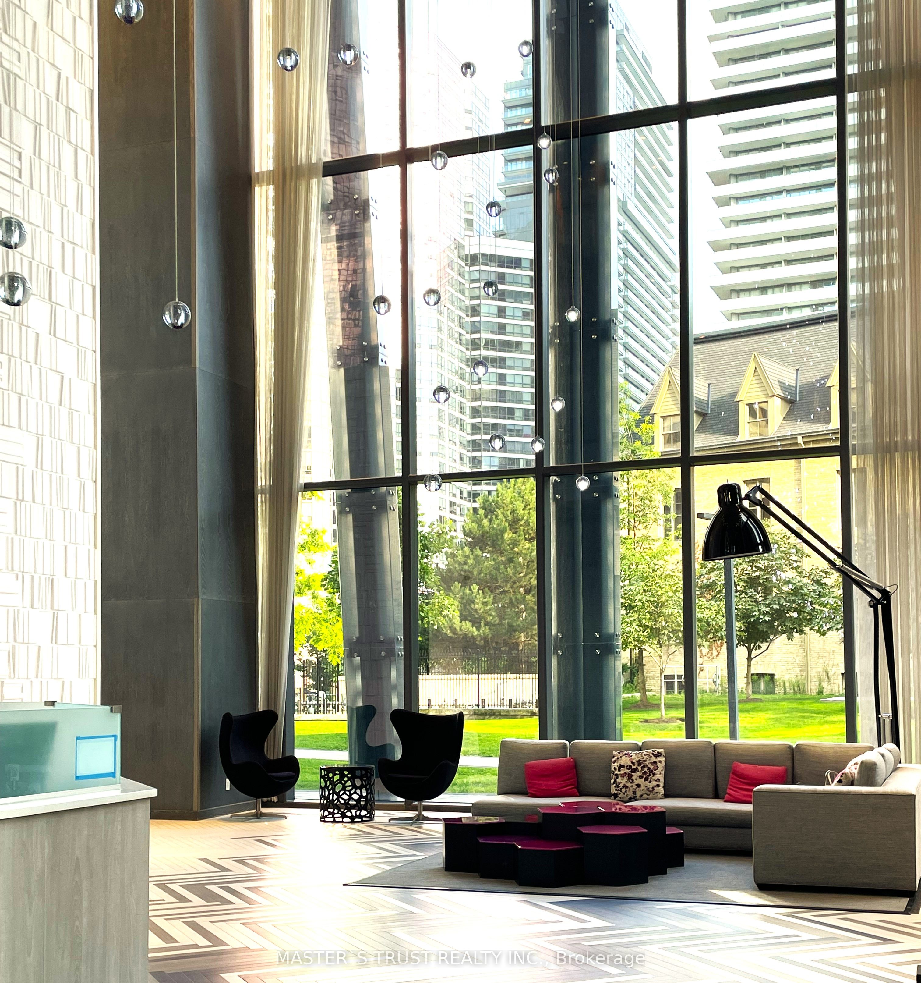 1080 Bay Street 1109, Toronto, ON M5S 0A6 photo 3