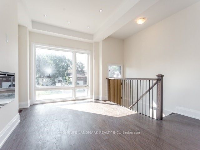248 Finch Avenue E, Toronto, ON M2N 4S2 photo 3