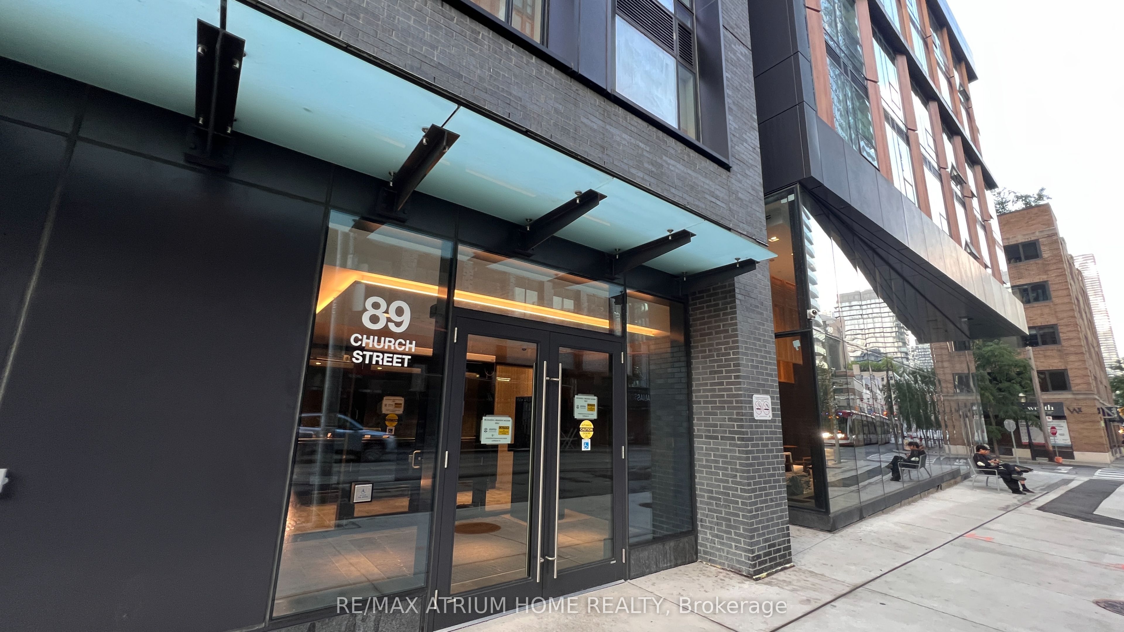 89 Church Street 4705, Toronto, ON M5C 2G3 photo 2