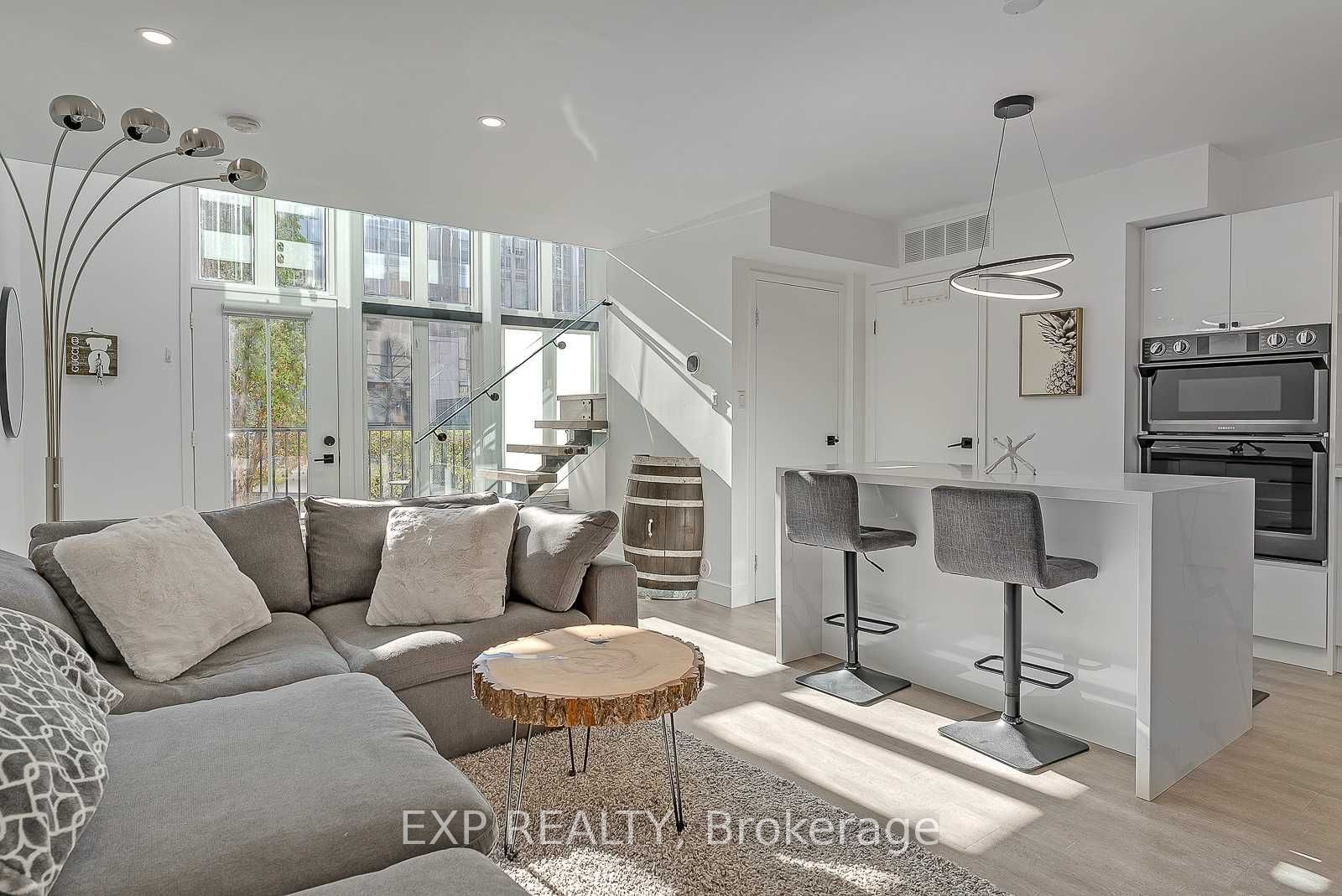 50 East Liberty Street 1111, Toronto, ON M6K 3P3 photo 4