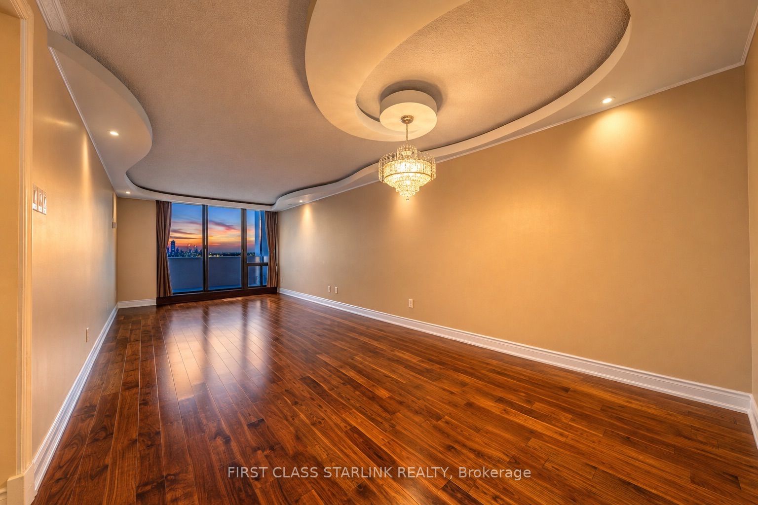 10 Tangreen Court, Toronto, ON M2M 4B9 photo 4