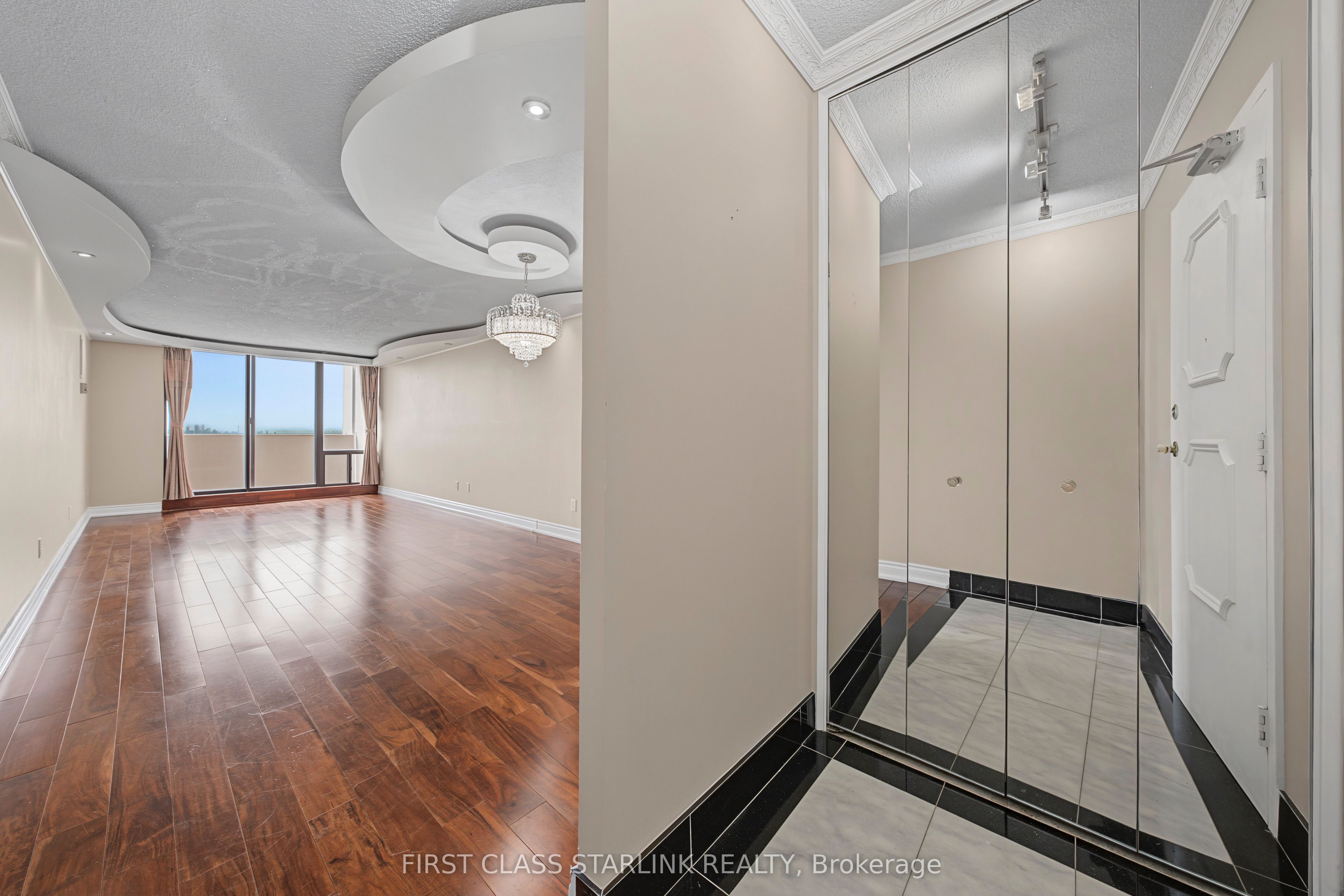 10 Tangreen Court, Toronto, ON M2M 4B9 photo 5
