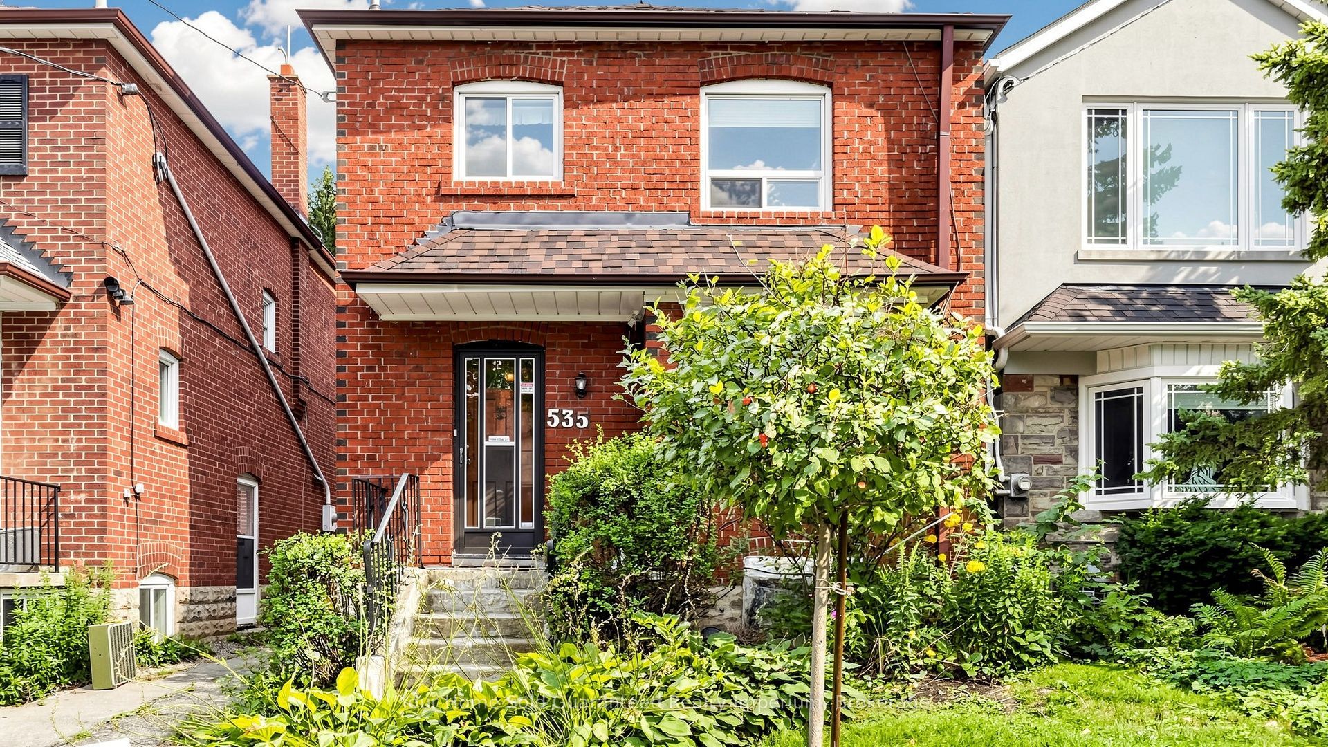 535 Soudan Avenue, Toronto, ON M4S 1X1 photo 2