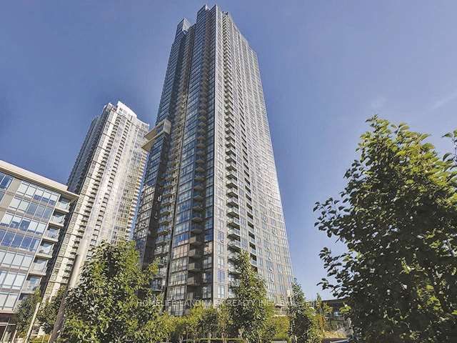 11 Brunel Court 1508, Toronto, ON M5V 3Y3