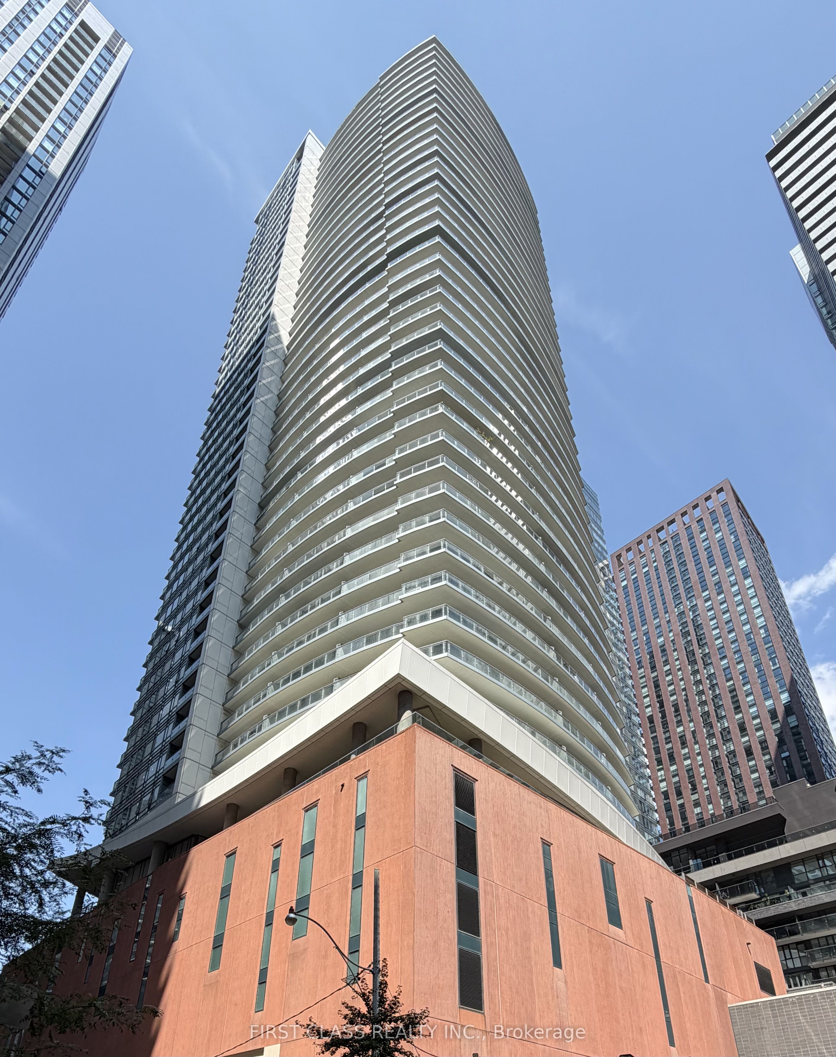 21 Widmer Street 4201, Toronto, ON M5V 0B8