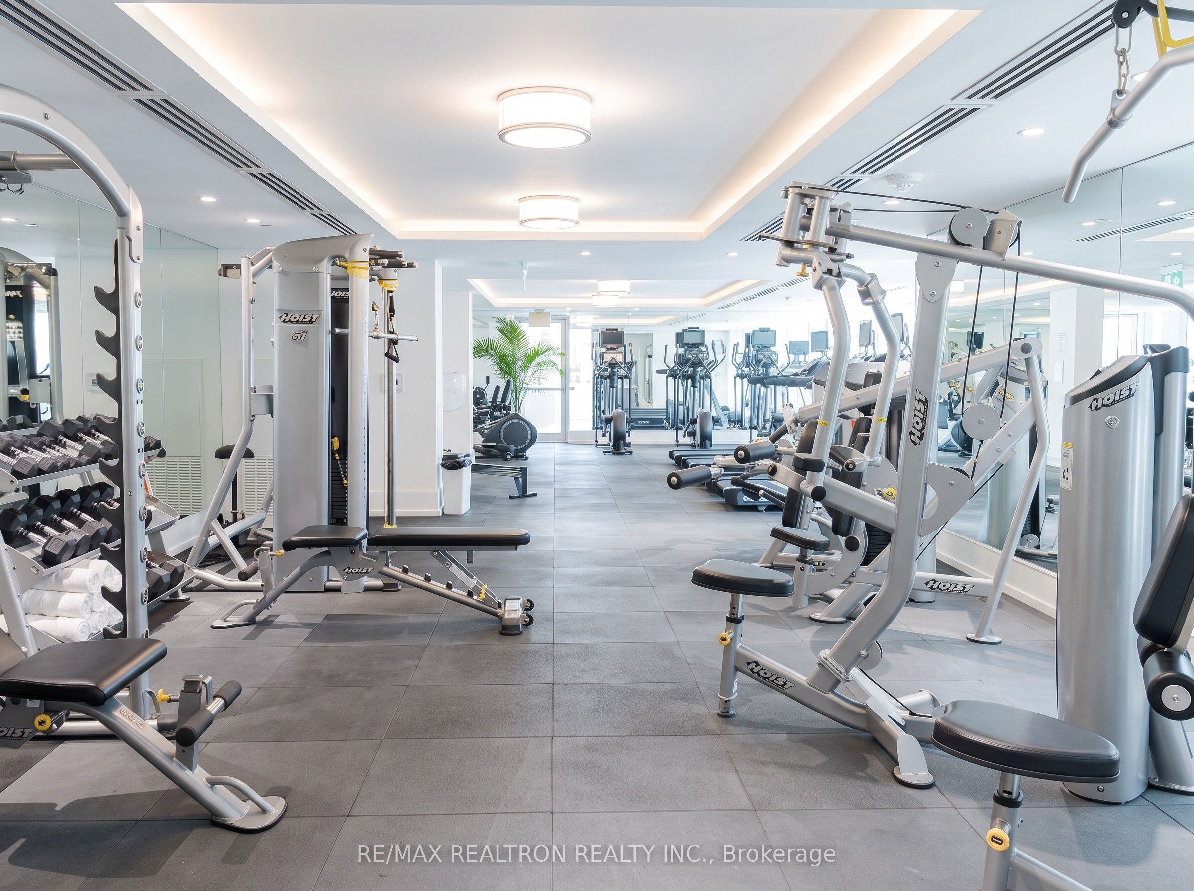 955 Bay Street 3904, Toronto, ON M5S 2A2 photo 5