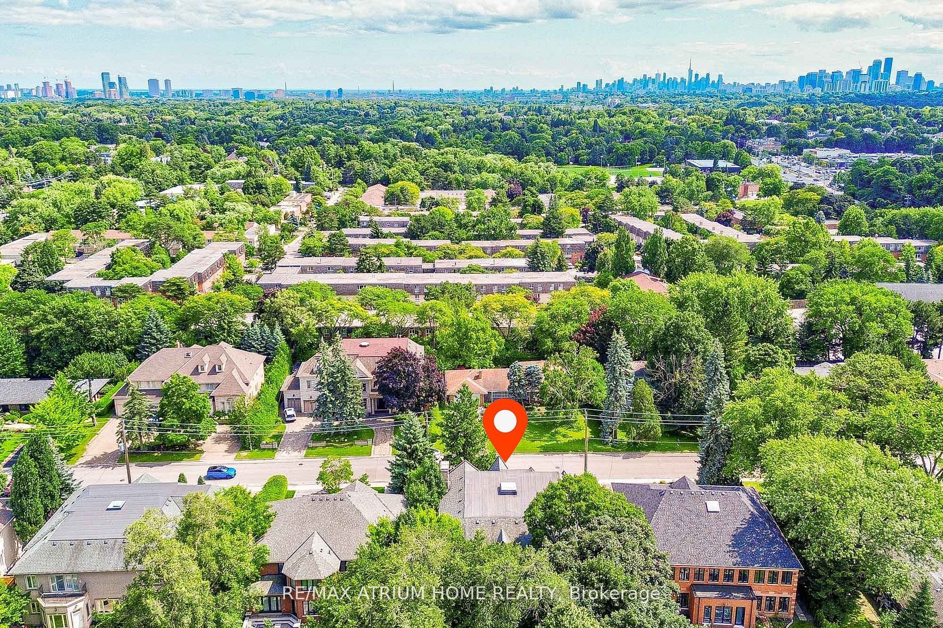 18 Heathcote Avenue, Toronto, ON M2L 1Y7 photo 4