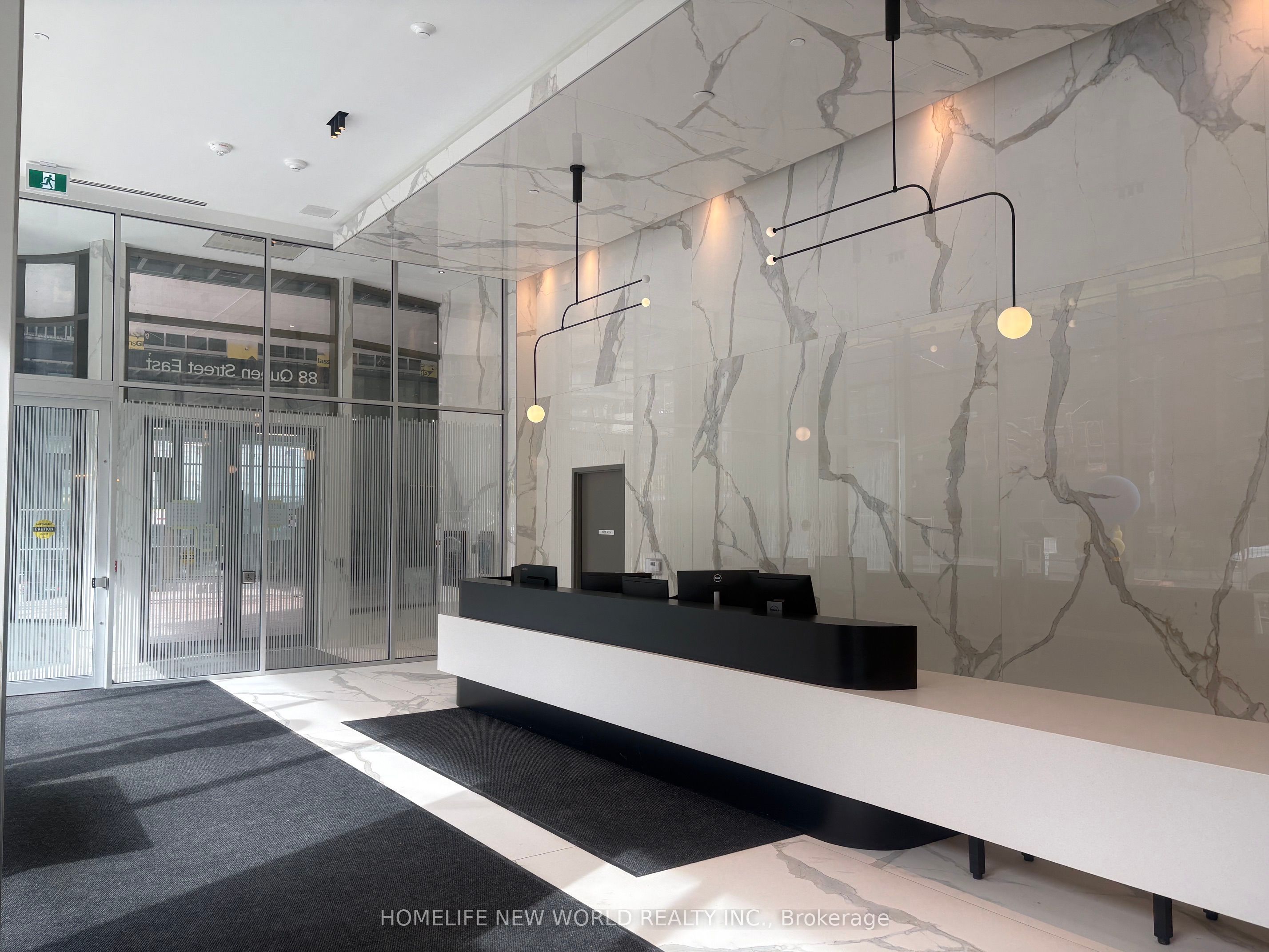 88 Queen Street E 3512, Toronto, ON M5C 0B6 photo 4
