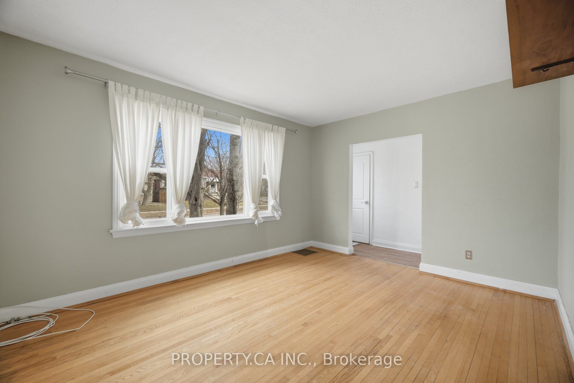 109 Pleasant Avenue, Toronto, ON M2M 1M2 photo 4