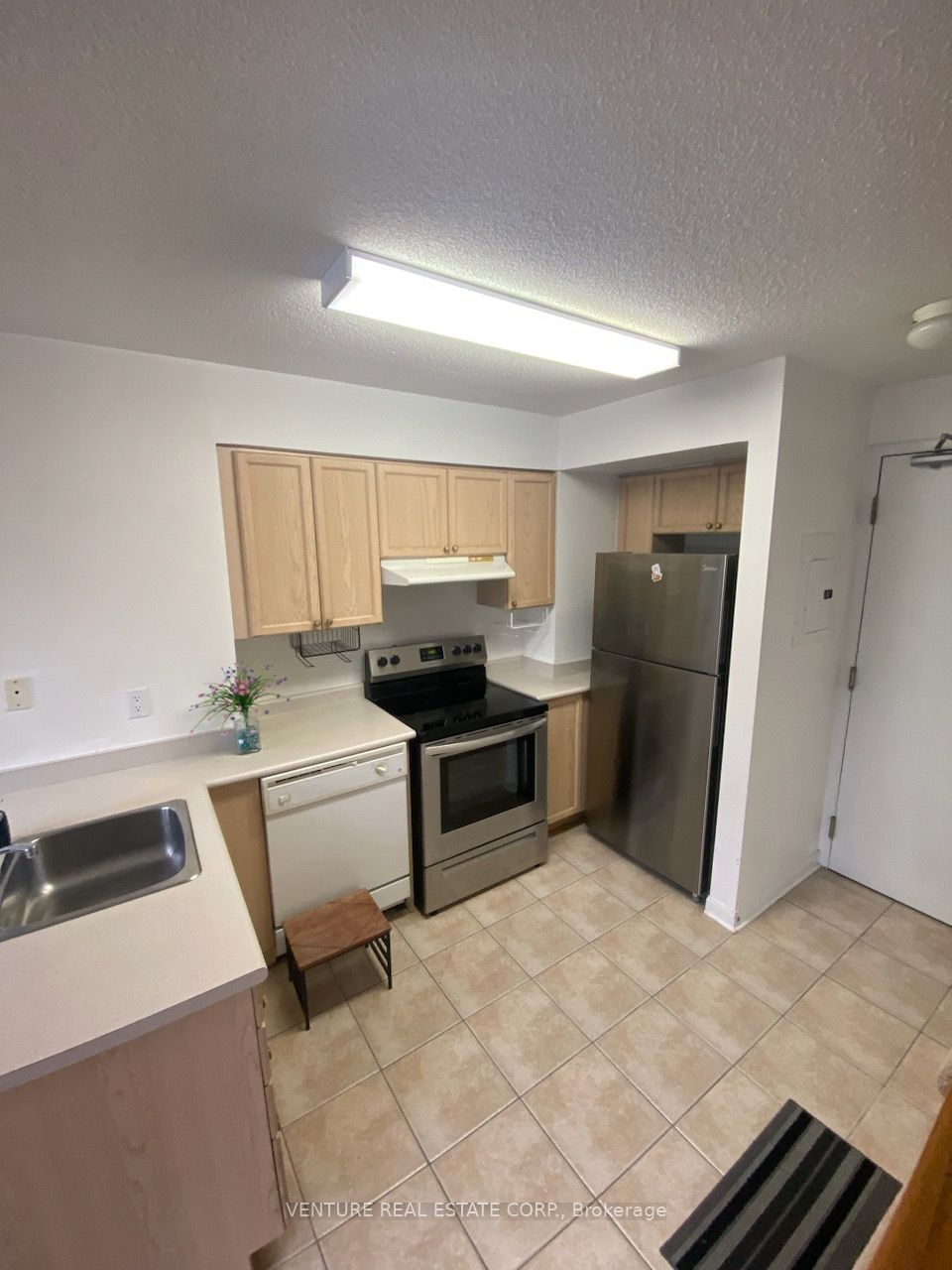1029 King Street W 209, Toronto, ON M6K 3M9 photo 5