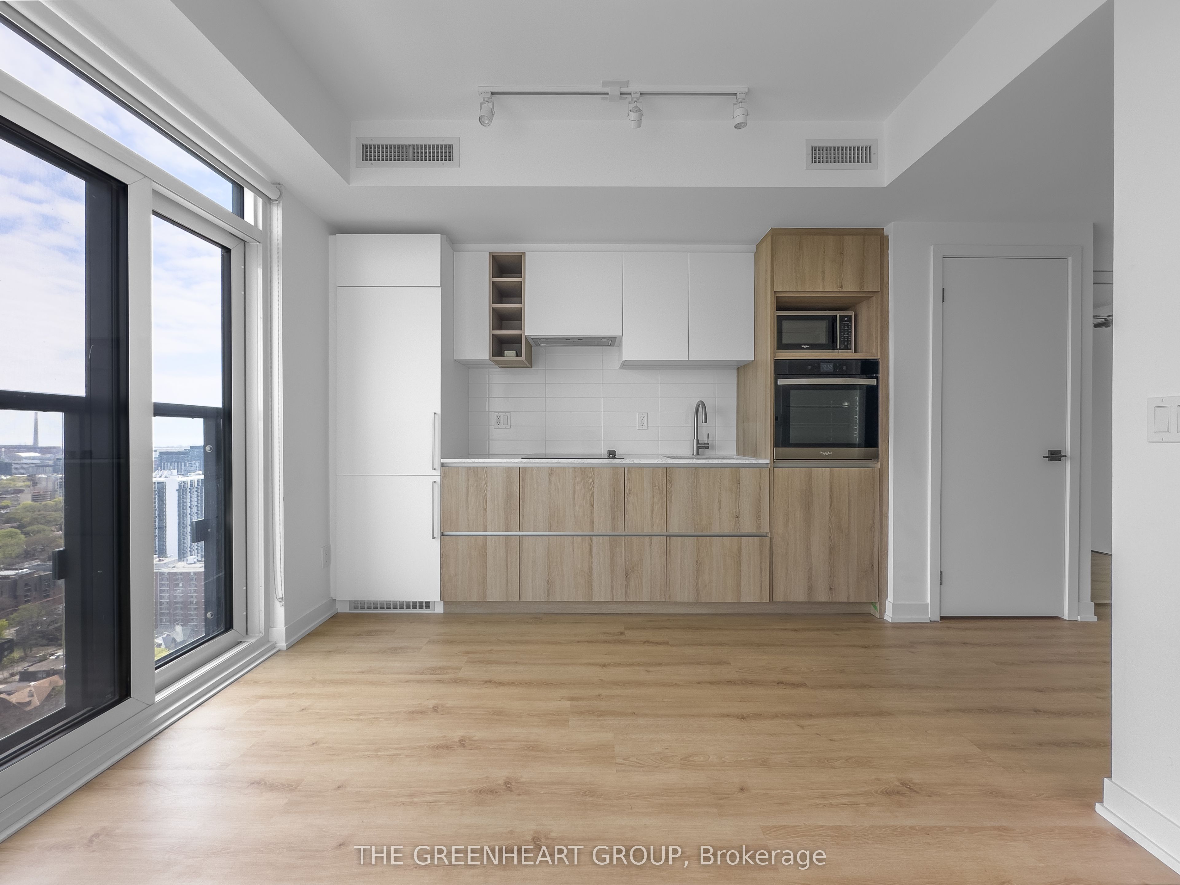 319 Jarvis St Street 3312, Toronto, ON M5B 0C8