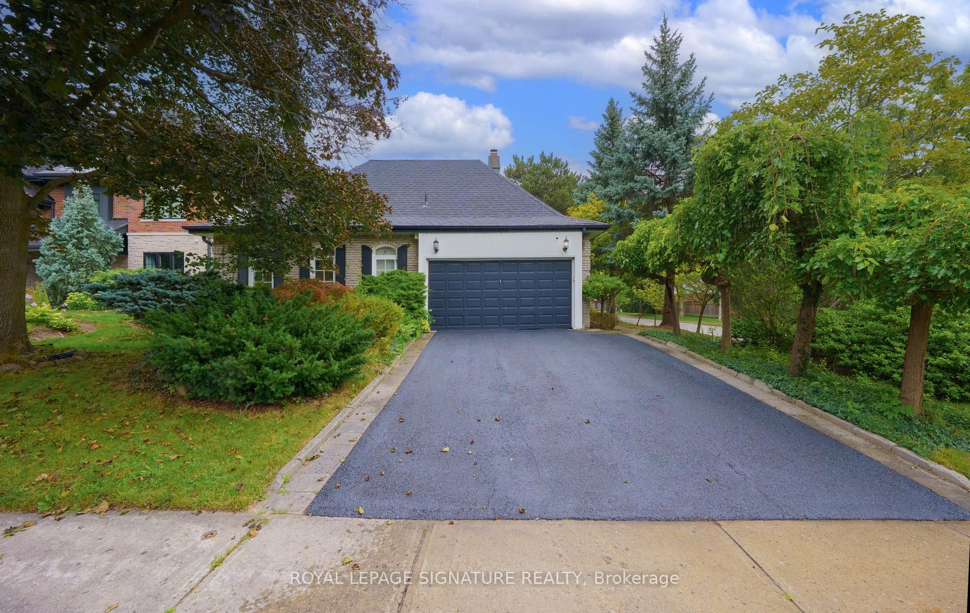 46 Caravan Drive, Toronto, ON M3B 1N3