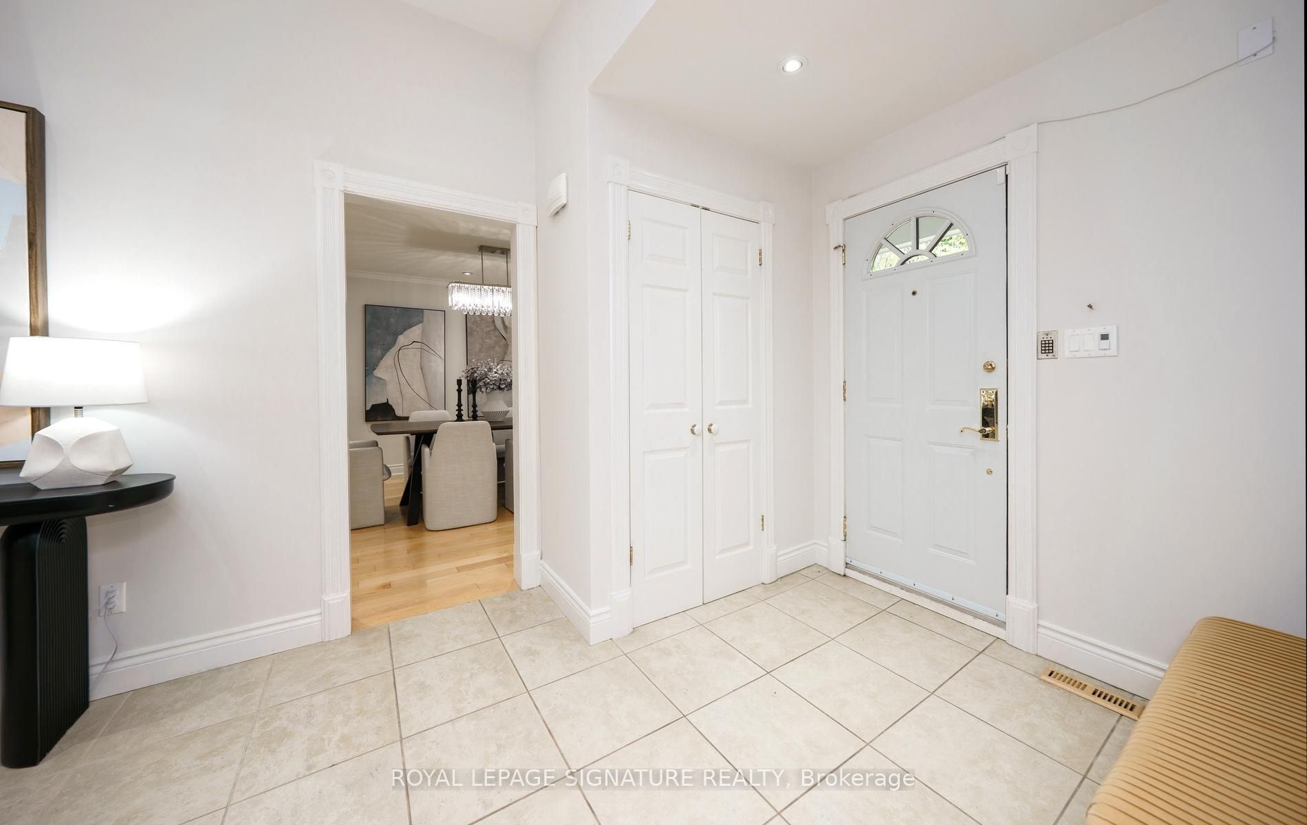 46 Caravan Drive, Toronto, ON M3B 1N3 photo 3