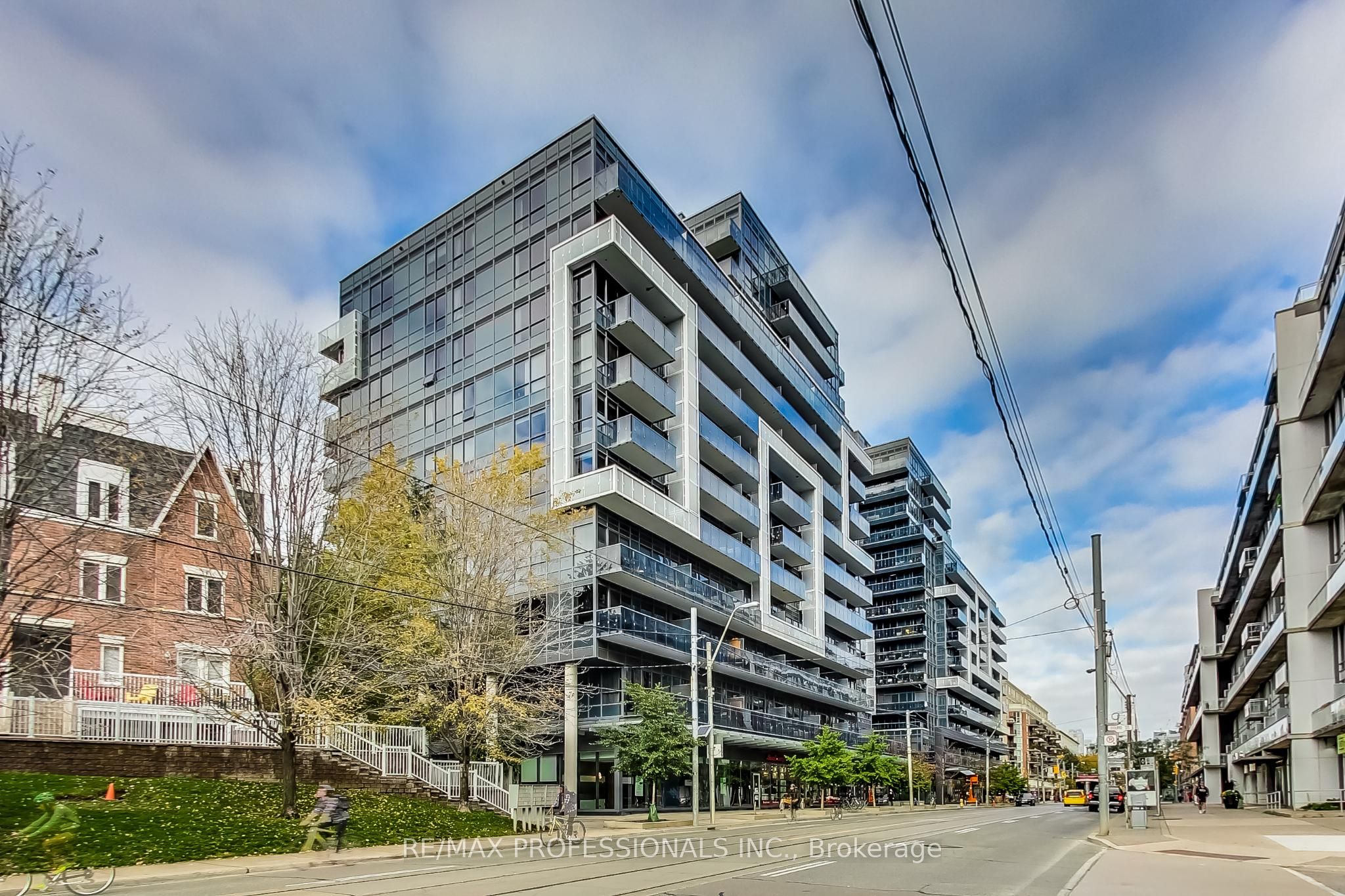 1030 King Street W 912, Toronto, ON M6K 0B4 photo 4
