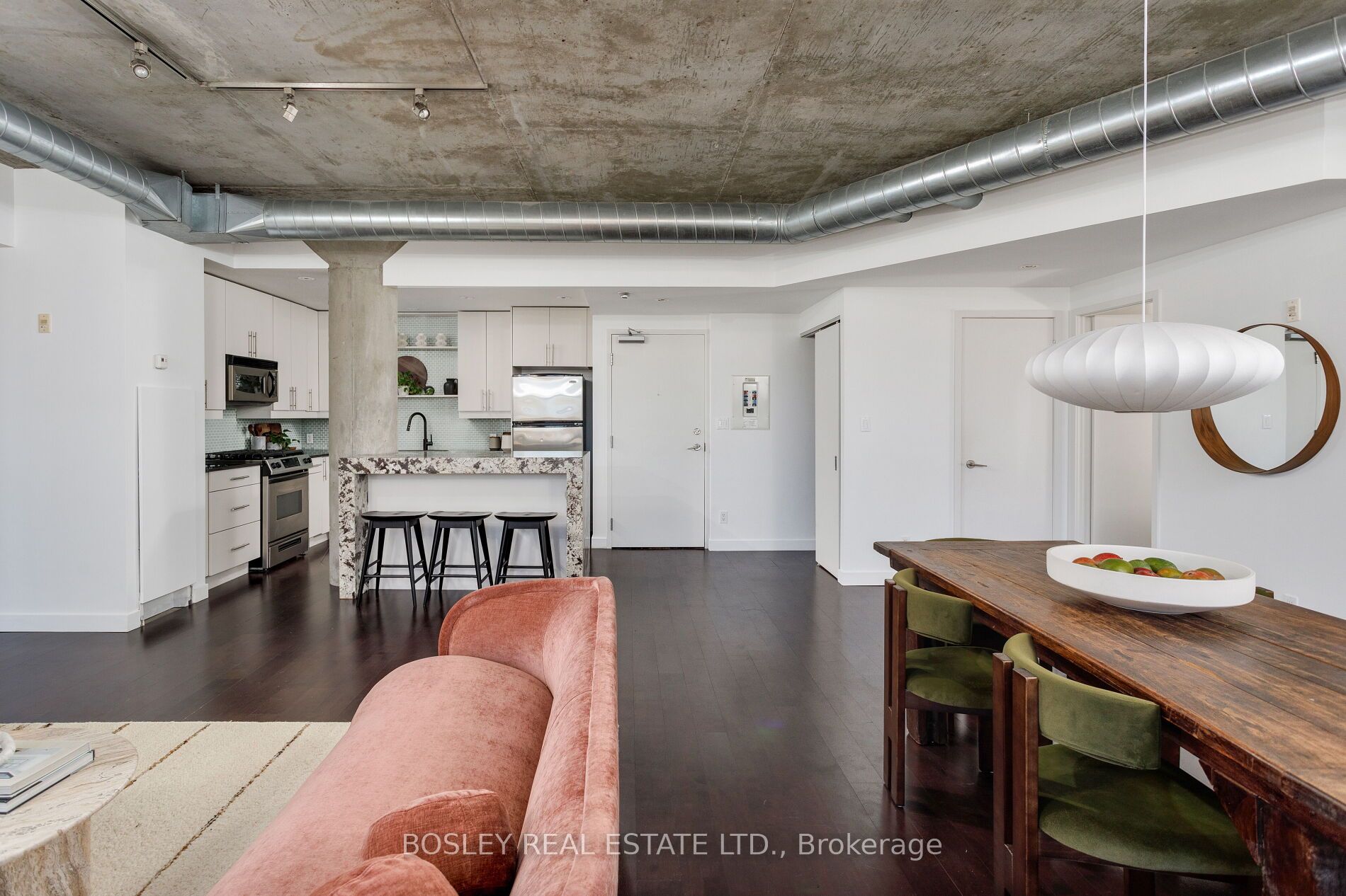 42 Camden Street 703, Toronto, ON M5V 1V1 photo 5