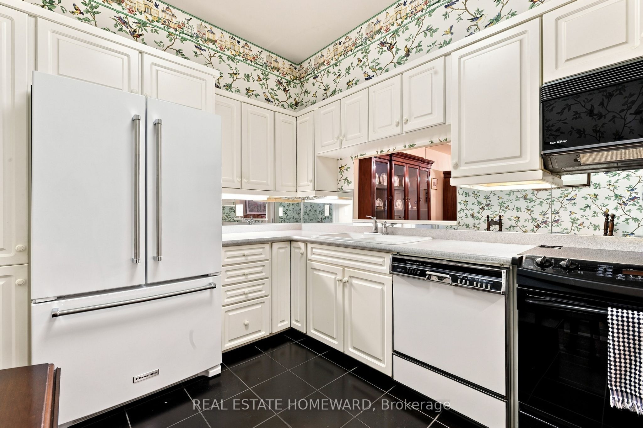 3800 Yonge Street 108, Toronto, ON M4N 3P7 photo 2