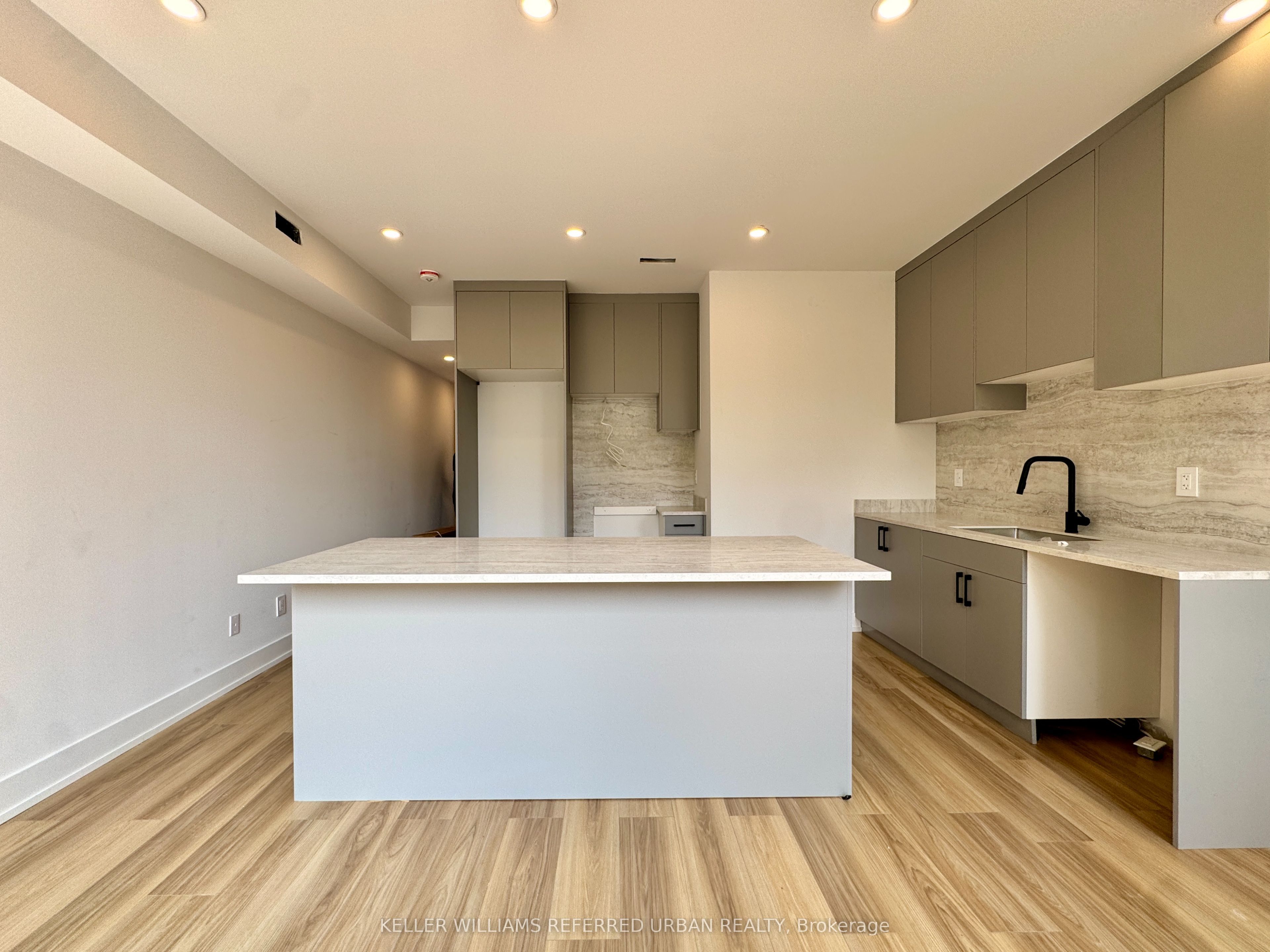 269 Brunswick Avenue 3, Toronto, ON M5S 2M6 photo 5