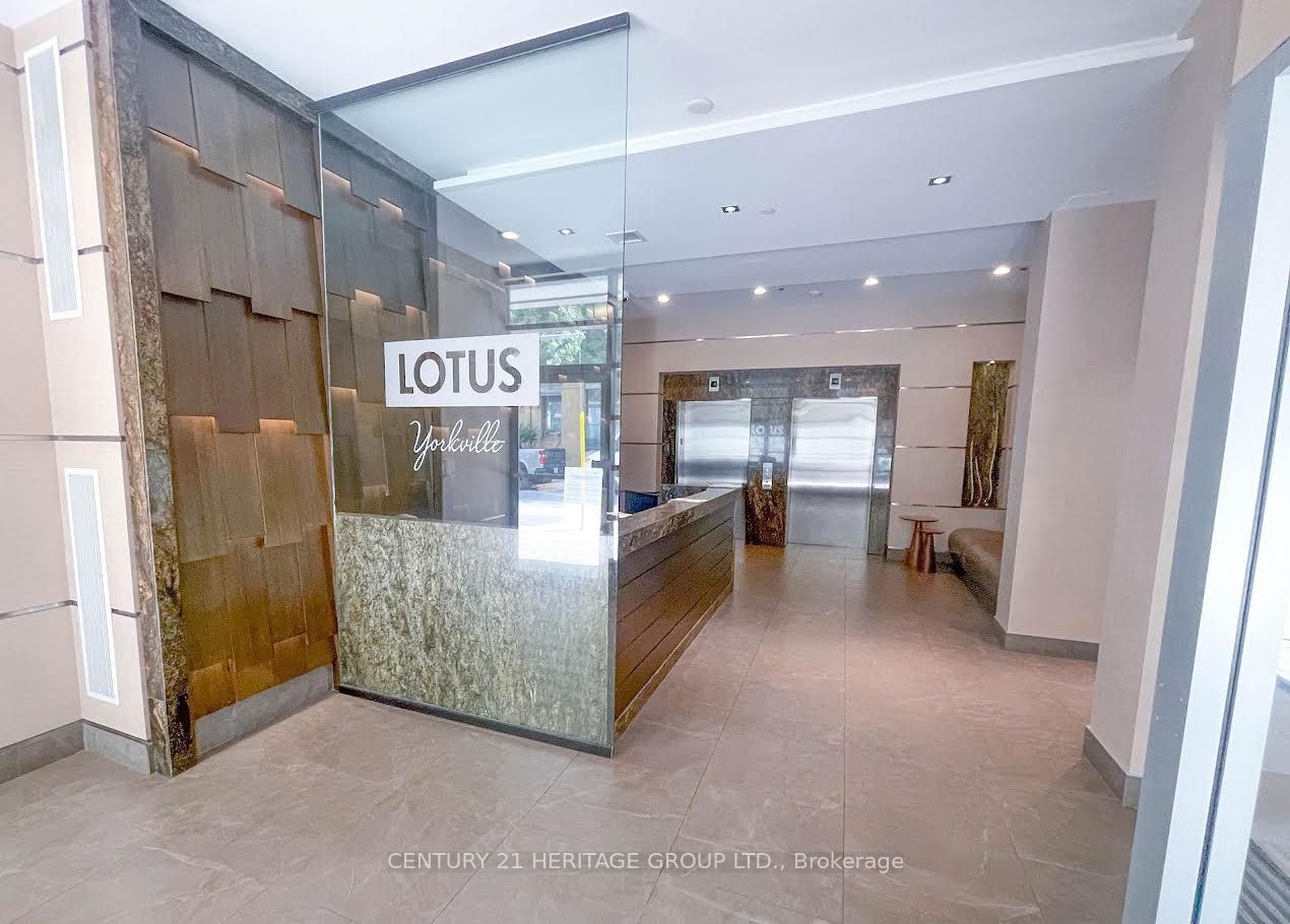8 Scollard Street 1305, Toronto, ON M5R 1E9 photo 3