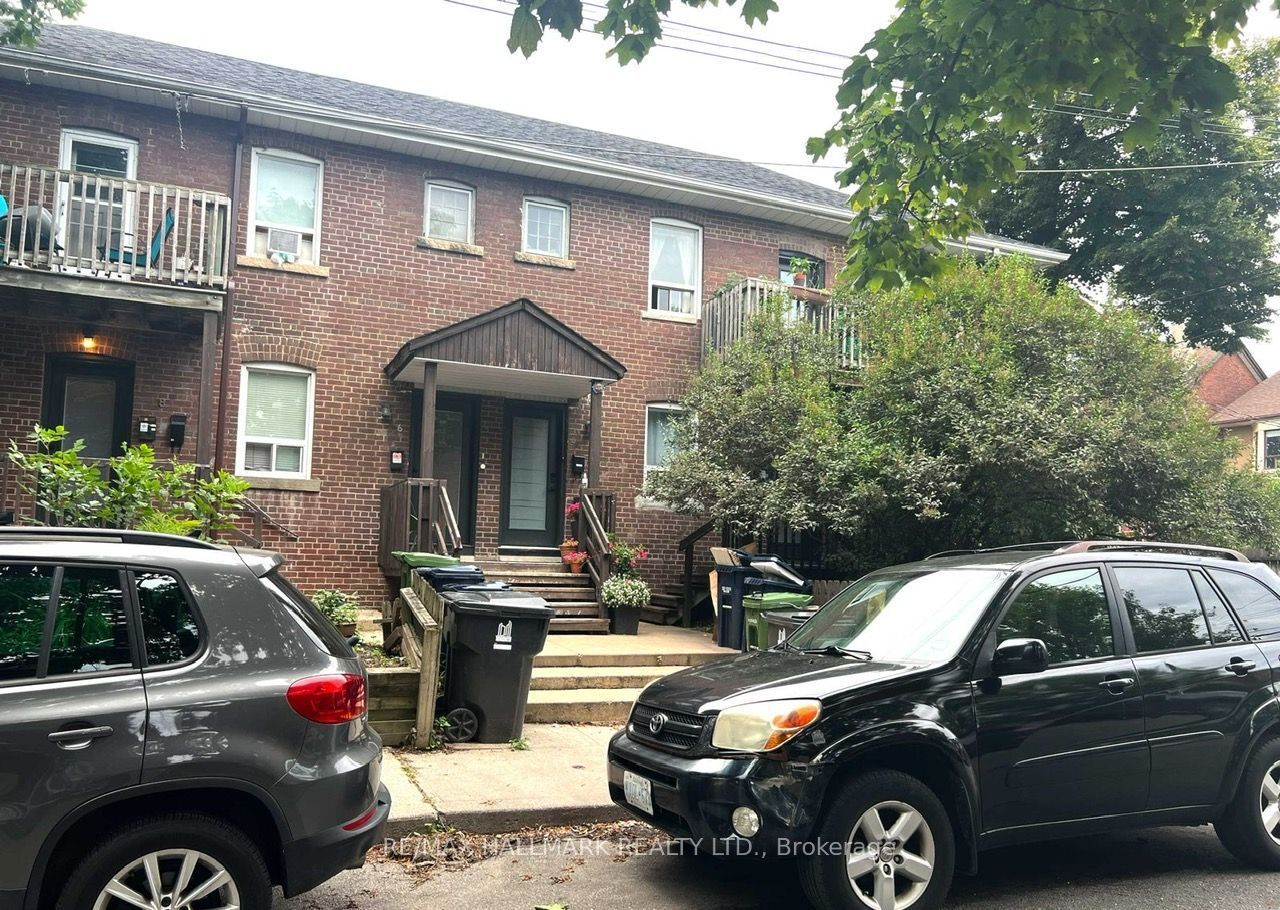 2 Page Street Lower, Toronto, ON M6G 1J2