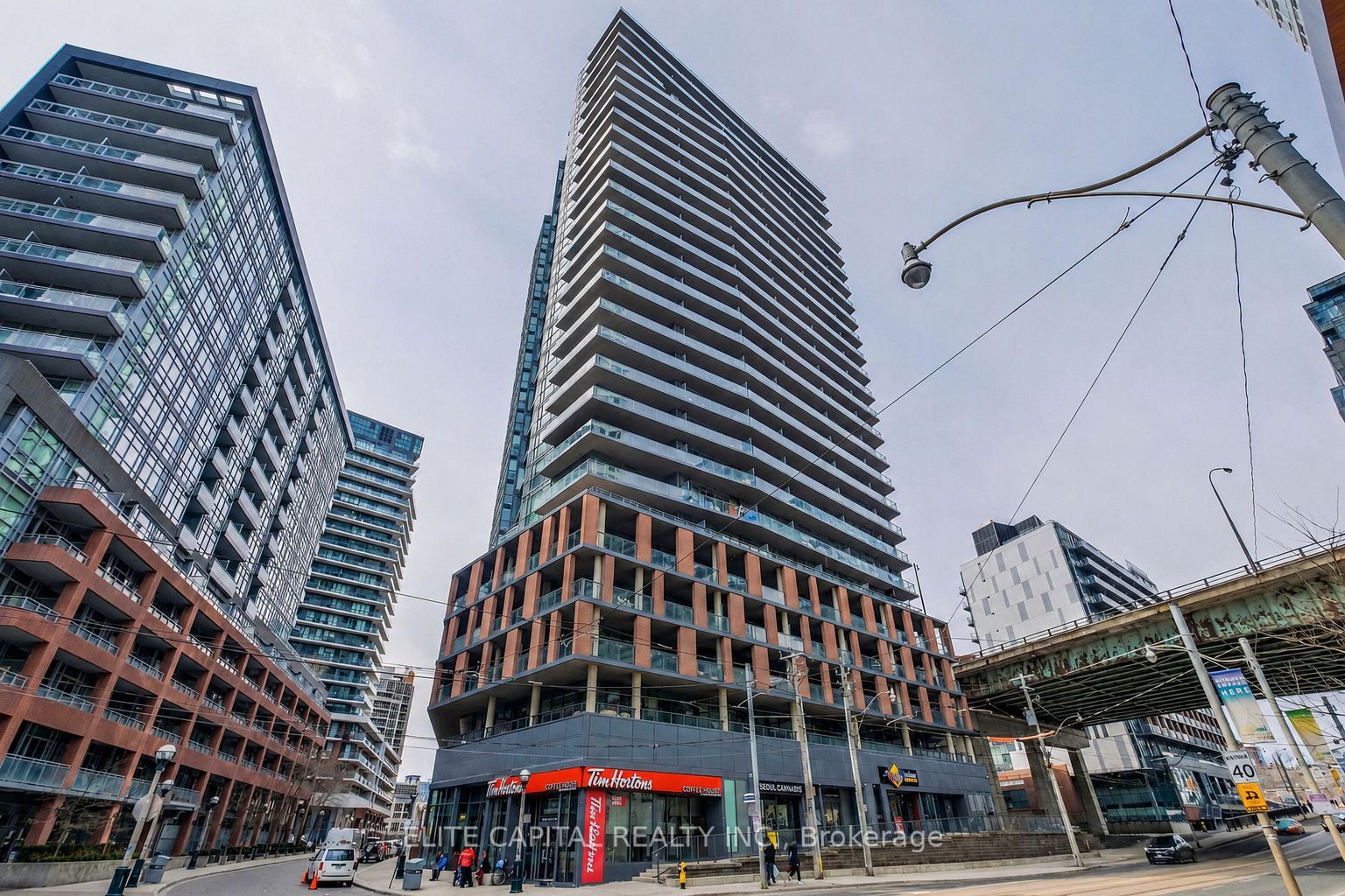 20 Bruyeres Mews 628, Toronto, ON M5V 0G8