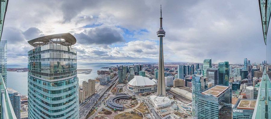 14 York Street 5208, Toronto, ON M5J 0B1 photo 4