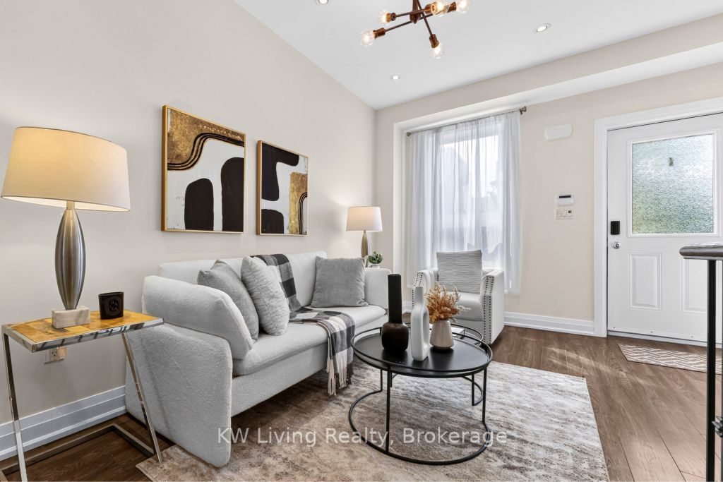 90 Mitchell Avenue, Toronto, ON M6J 1B9 photo 5