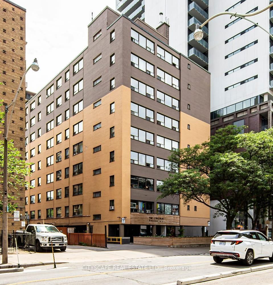 85 Wellesley Street E 909, Toronto, ON M4Y 1H8