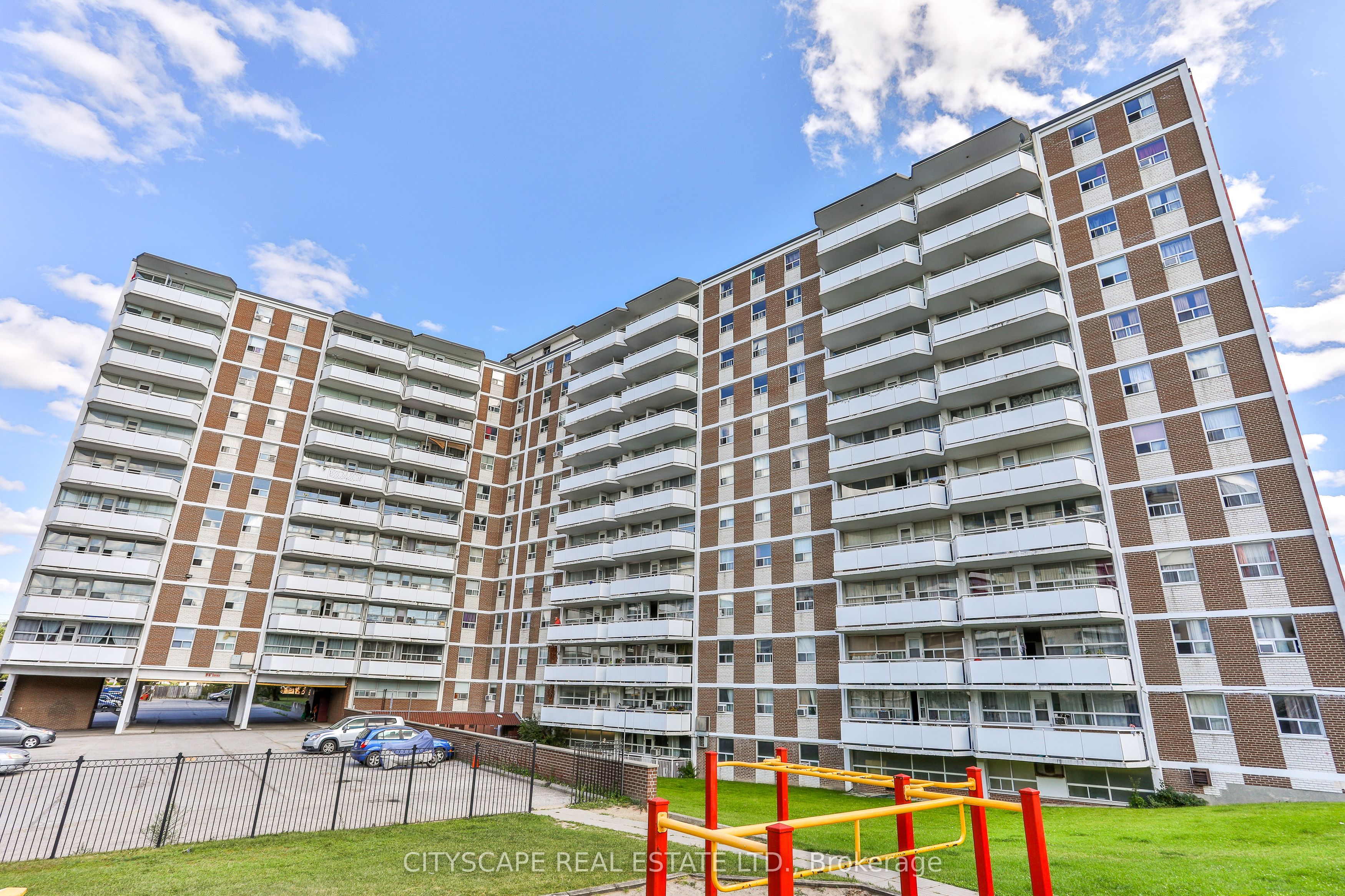 100 Rowena Drive 719, Toronto, ON M3A 1P9 photo 2