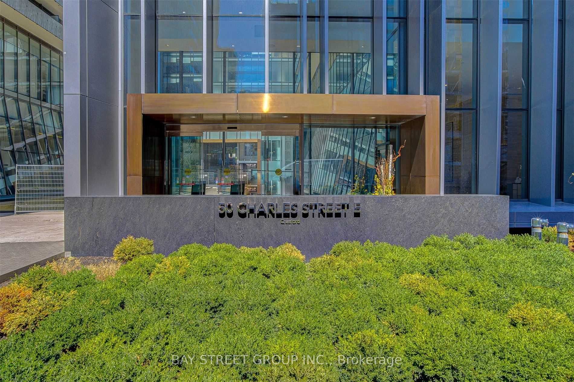 50 Charles Street E Lph5202, Toronto, ON M4Y 1T1 photo 3