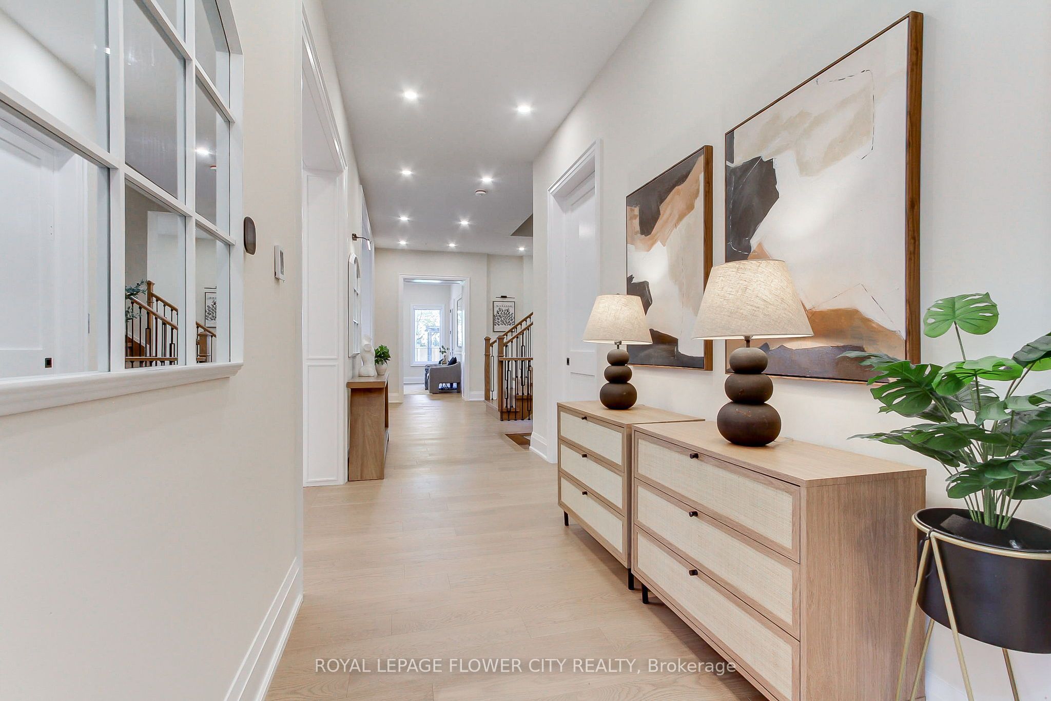 140 Hillmount Avenue, Toronto, ON M6B 1X8 photo 3
