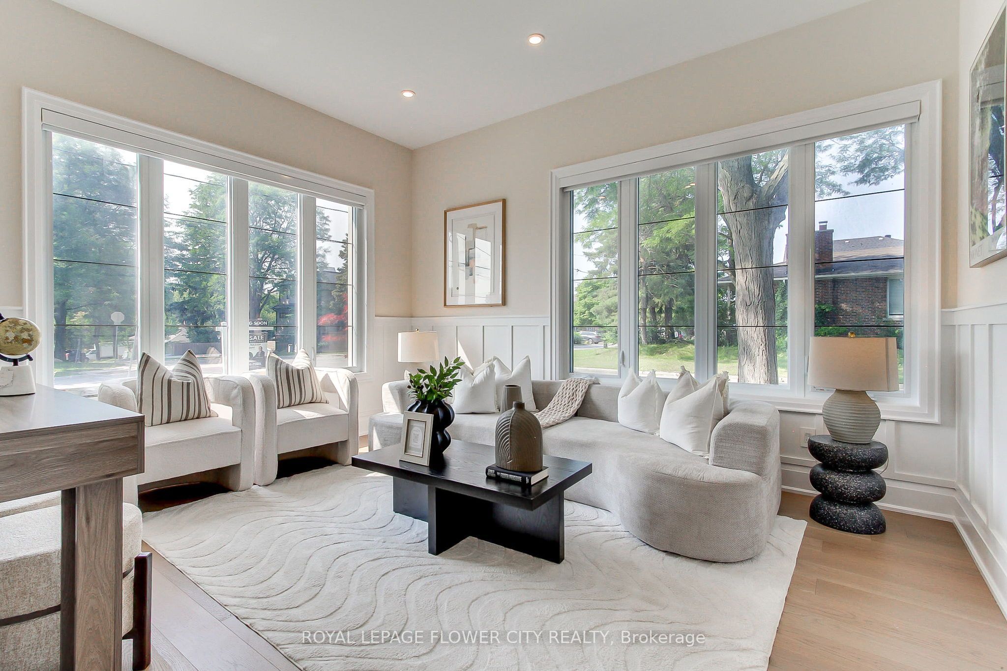 140 Hillmount Avenue, Toronto, ON M6B 1X8 photo 4