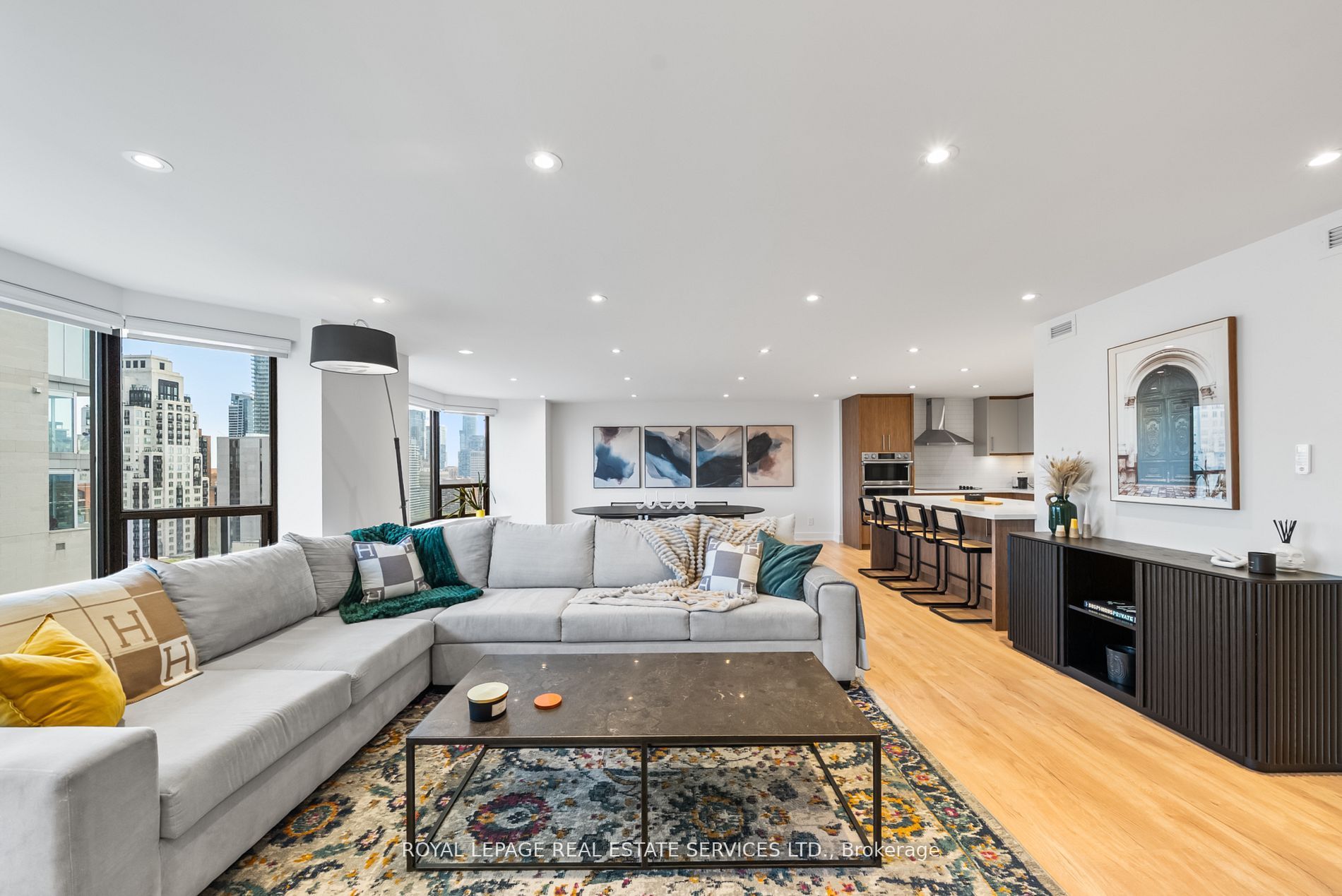 175 Cumberland Street 2008, Toronto, ON M5R 3M9 photo 3