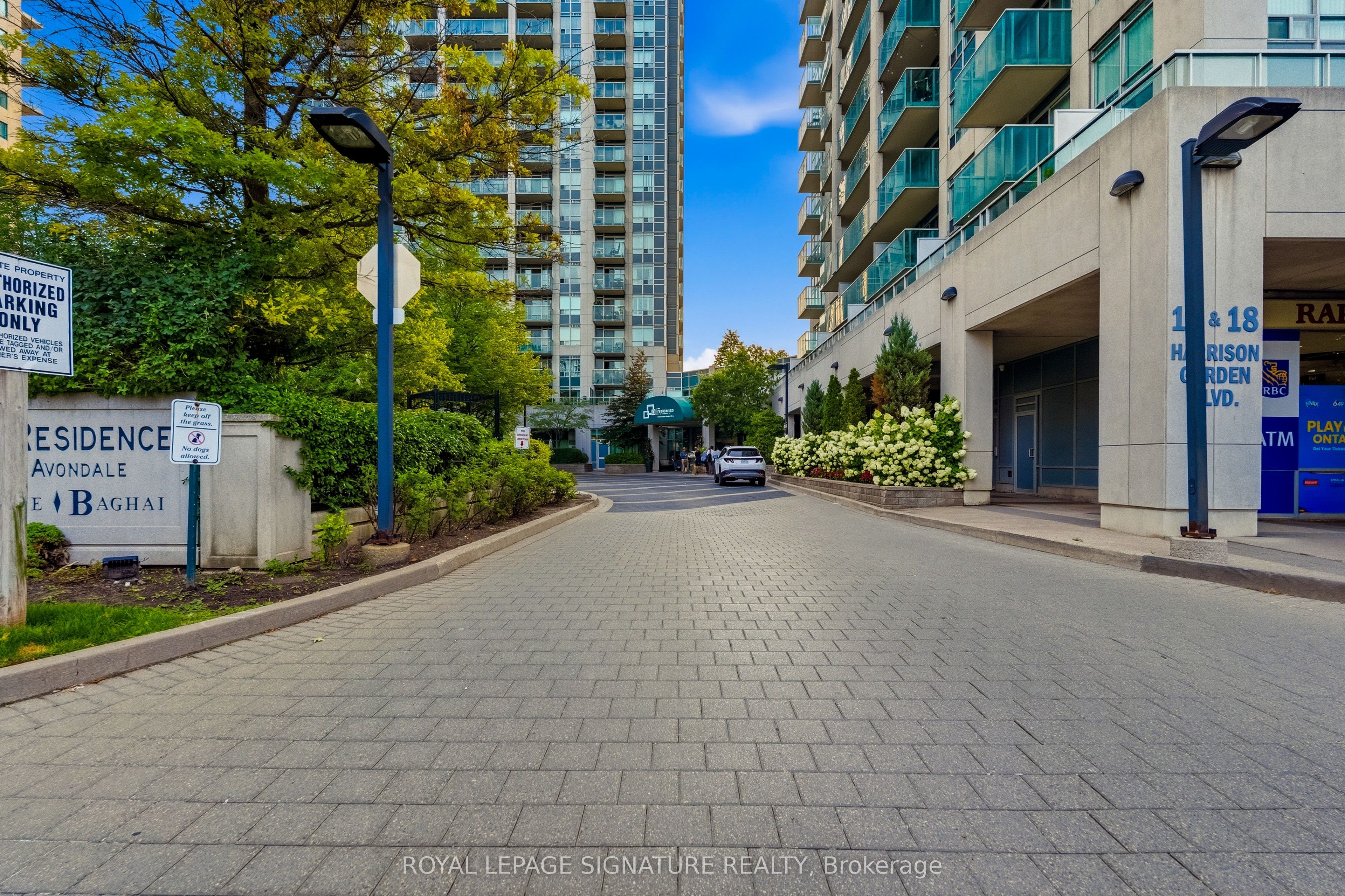 16 Harrison Garden Boulevard 1609, Toronto, ON M2N 7J6 photo 3