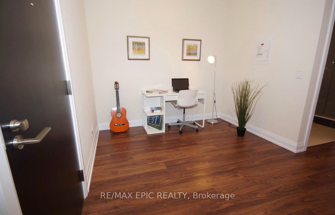 5 Sheppard Avenue E 1824, Toronto, ON M2N 0G4 photo 4